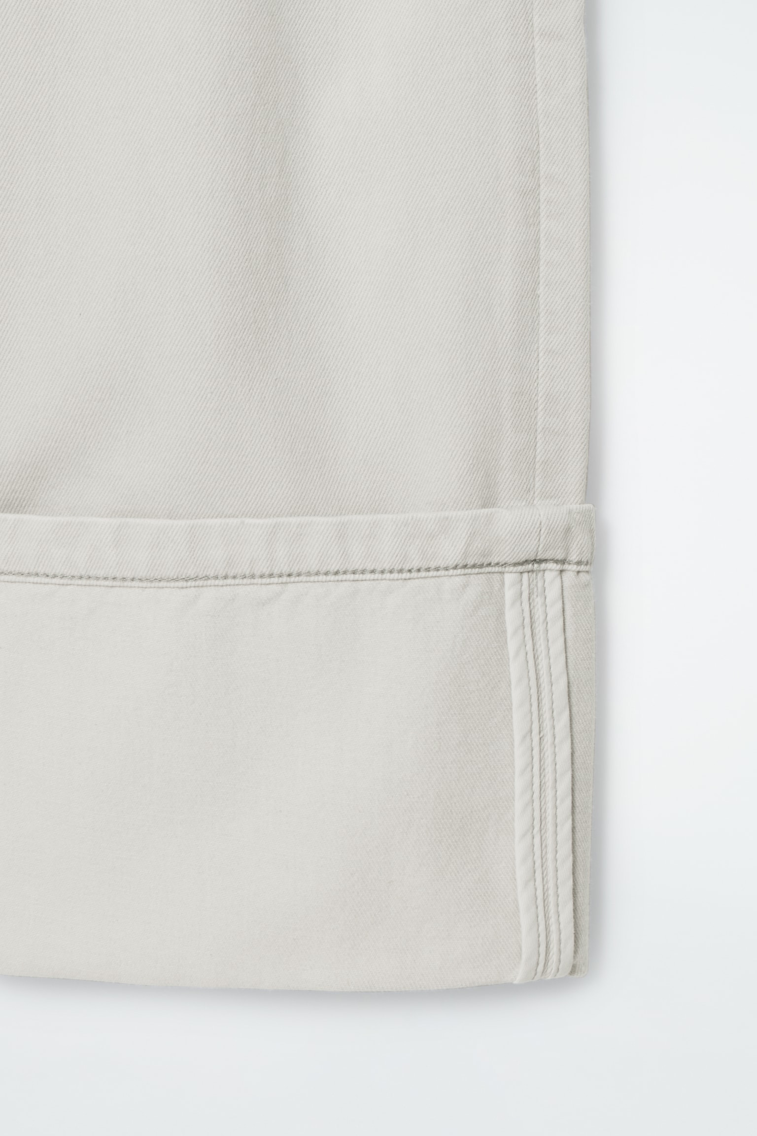 FACADE TURN-UP STRAIGHT-LEG JEANS - LIGHT GREY/RAW INDIGO/ECRU - 2