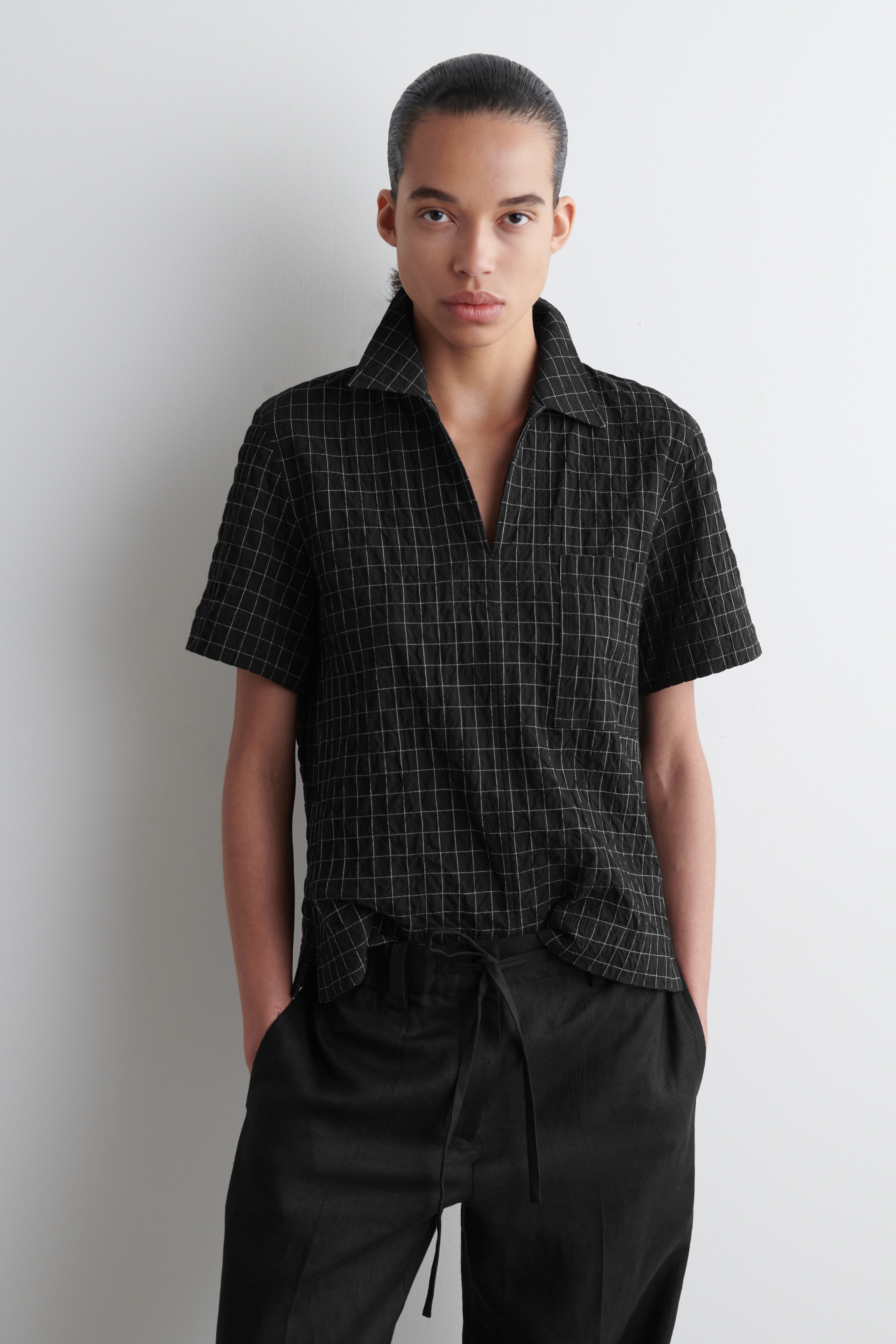 OPEN-COLLAR CHECKED COTTON SHIRT - BLACK / CHECKED