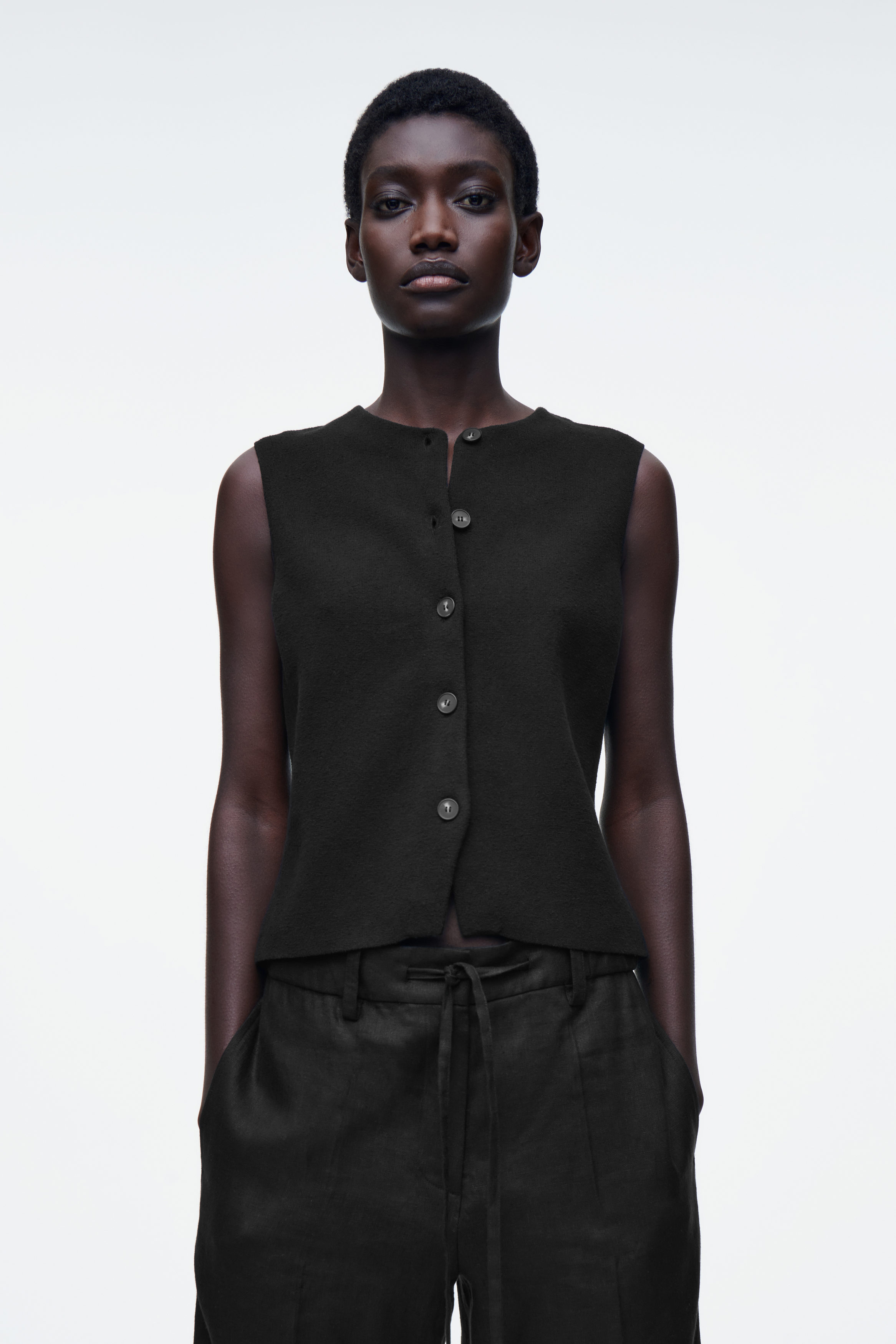 【未使用に近い】NKNIT linen mix KNIT vest BLACK 00234750800-e1.jpg?ts=