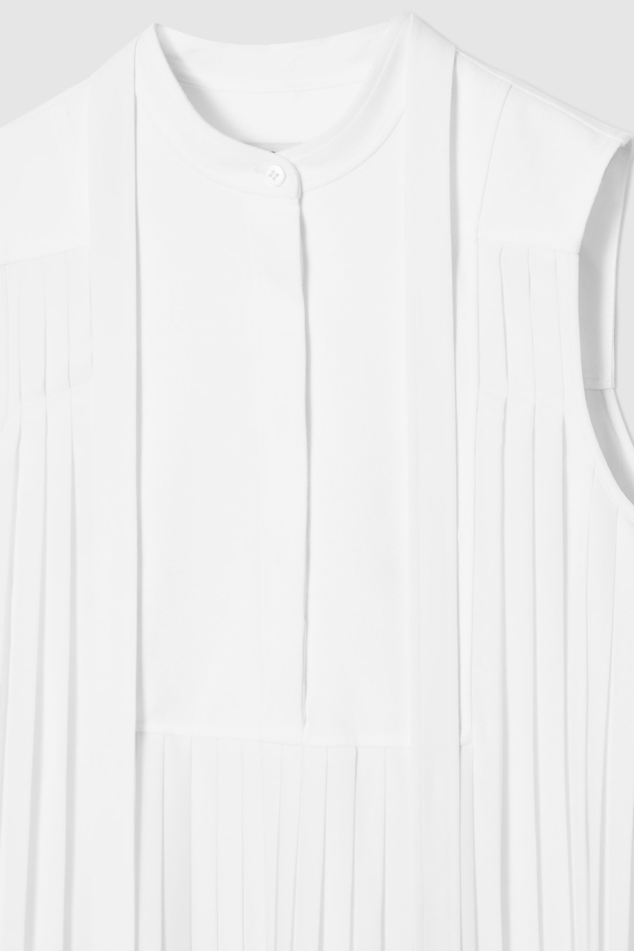 StillMedia/DescriptiveDetail