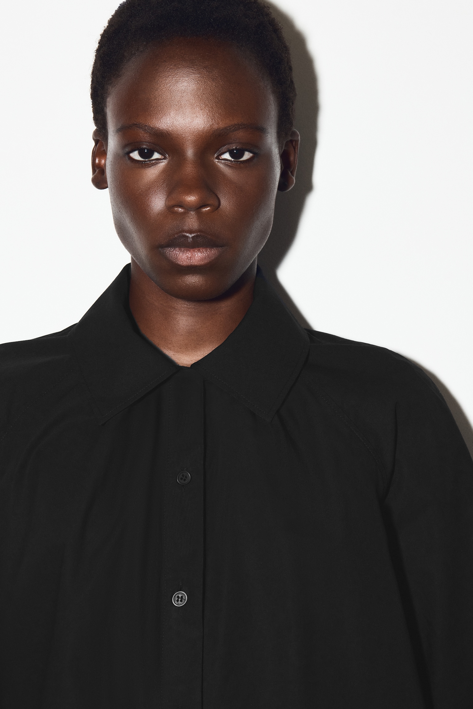 GATHERED PIMA COTTON SHIRT - NEGRO/BLANCO - 6