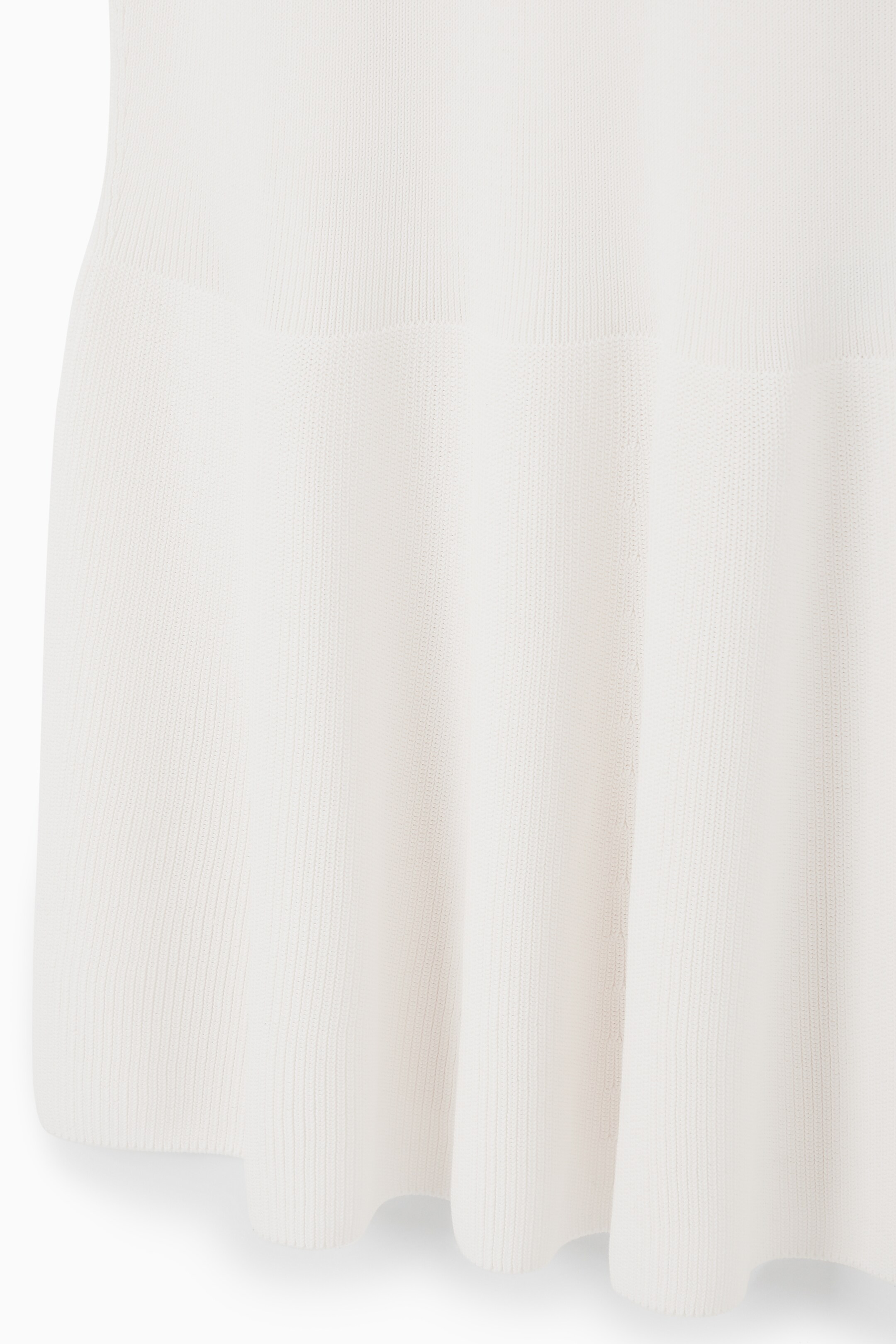 Ingrandisci l'immagine: RIBBED-KNIT DROPPED-WAIST MINI DRESS - WHITE - DONNA | H&M CH 2