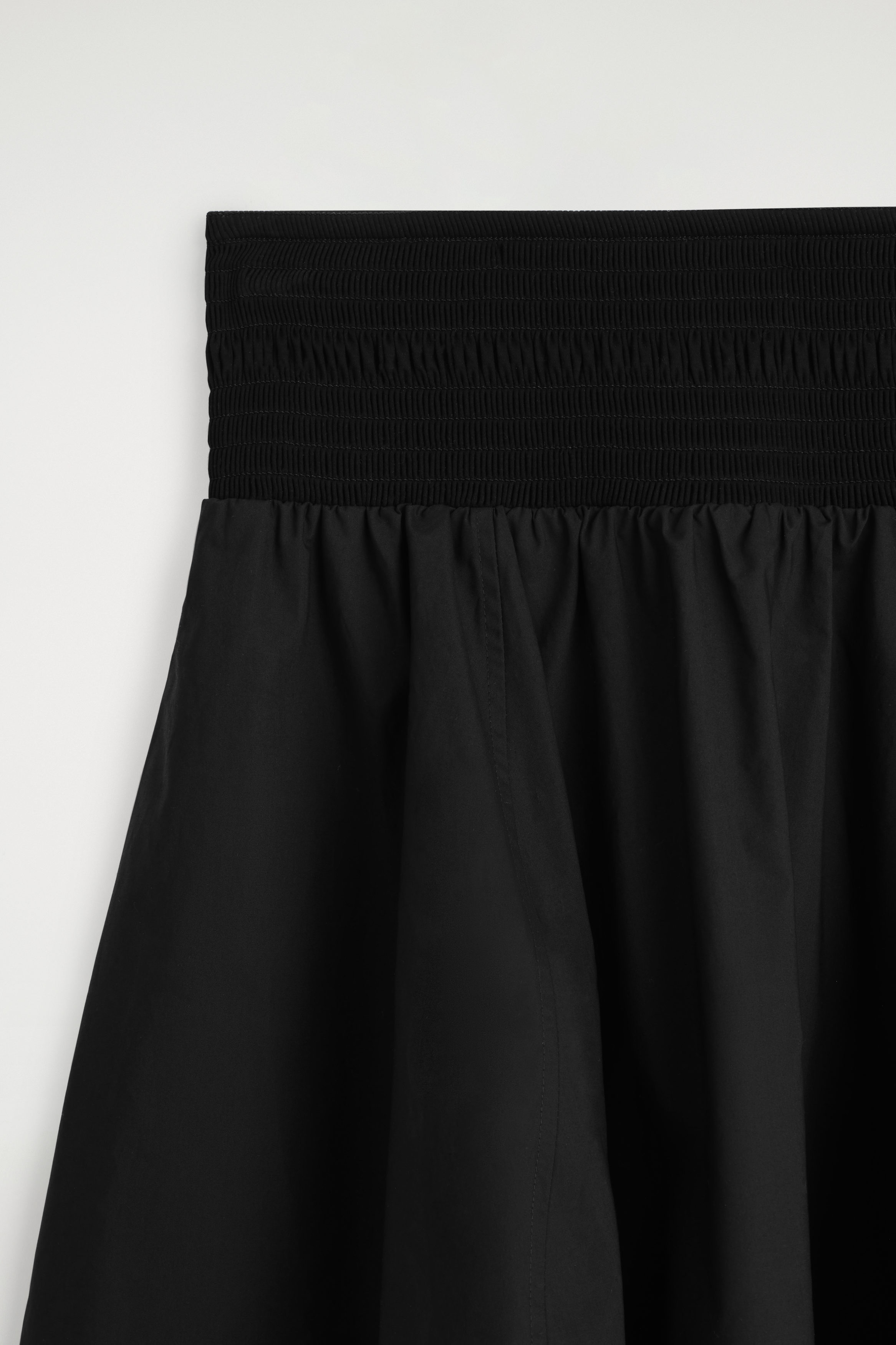 SMOCKED PANELED MIDI SKIRT - BLACK | COS