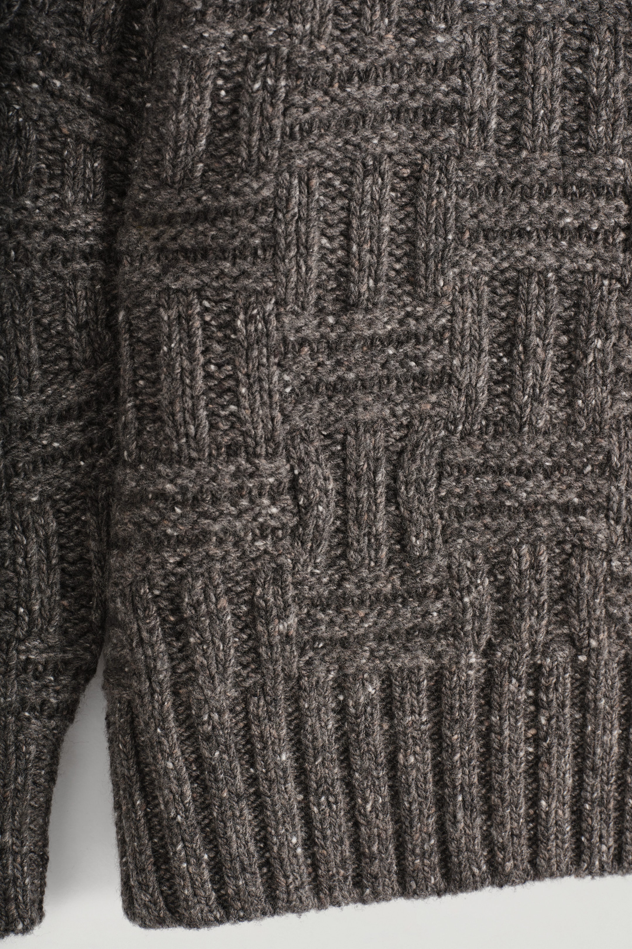 StillMedia/DescriptiveDetail