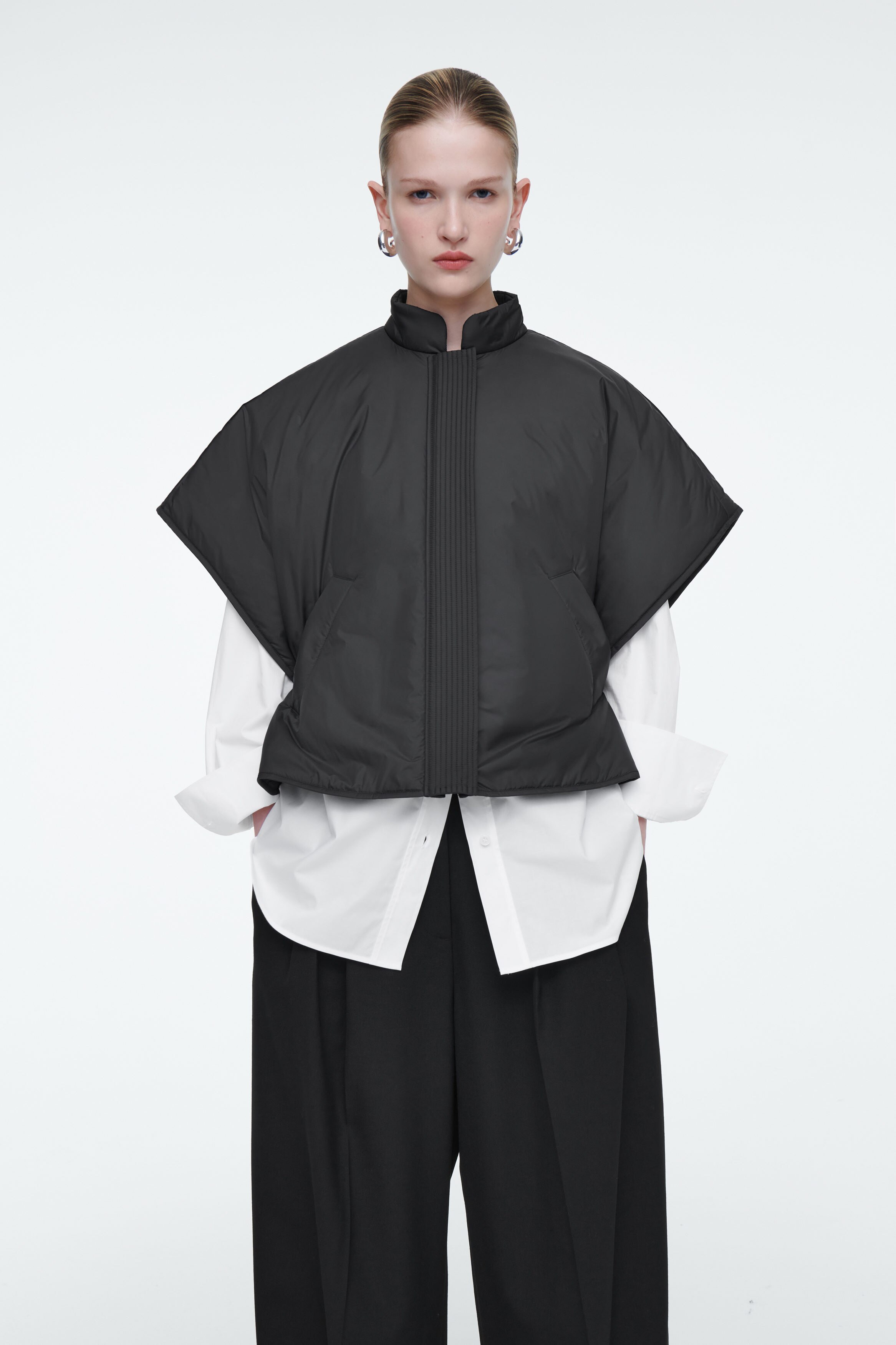 CROPPED PADDED HYBRID VEST - CHARCOAL | COS