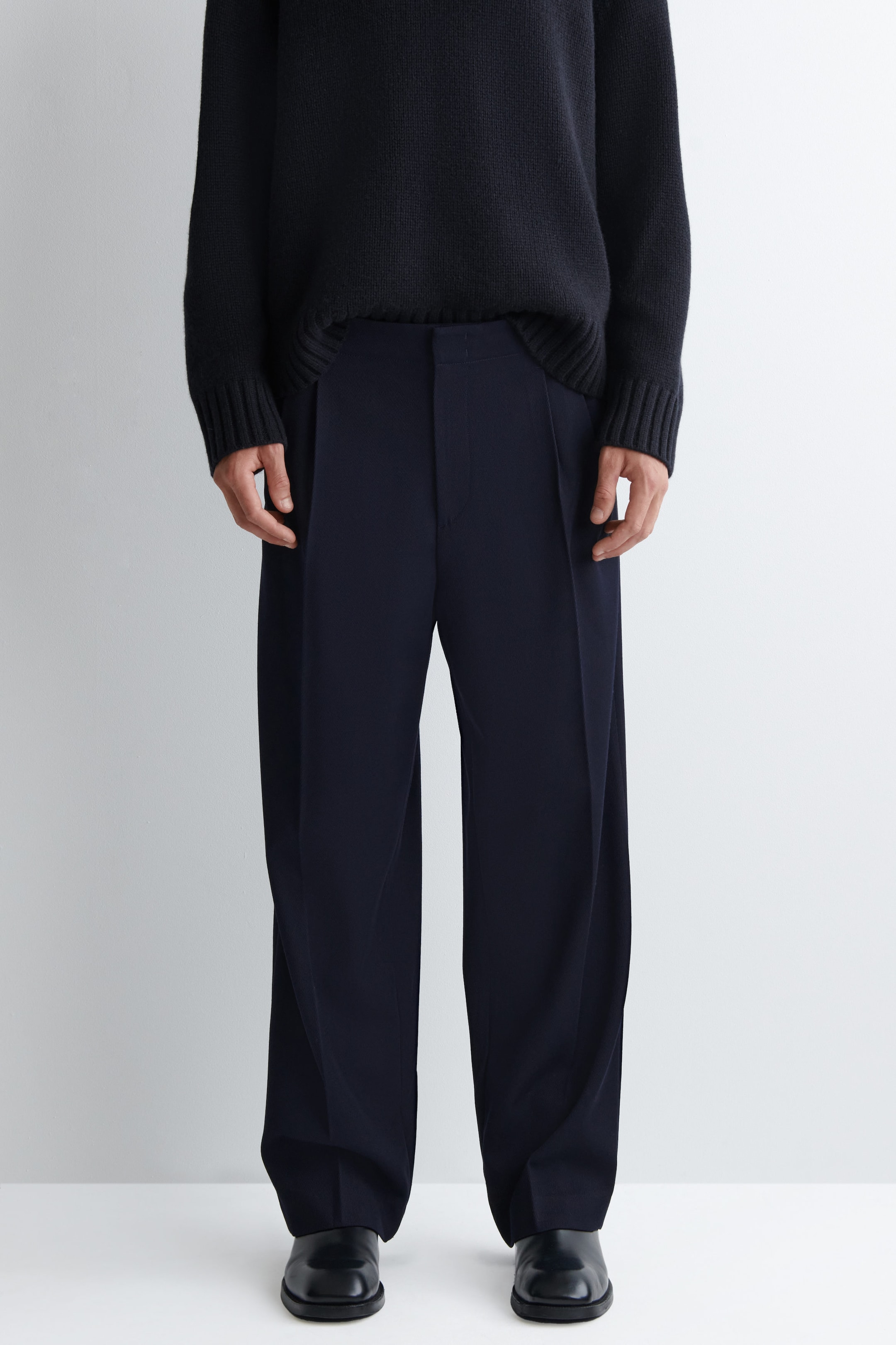PLEATED WOOL-BLEND STRAIGHT-LEG TROUSERS