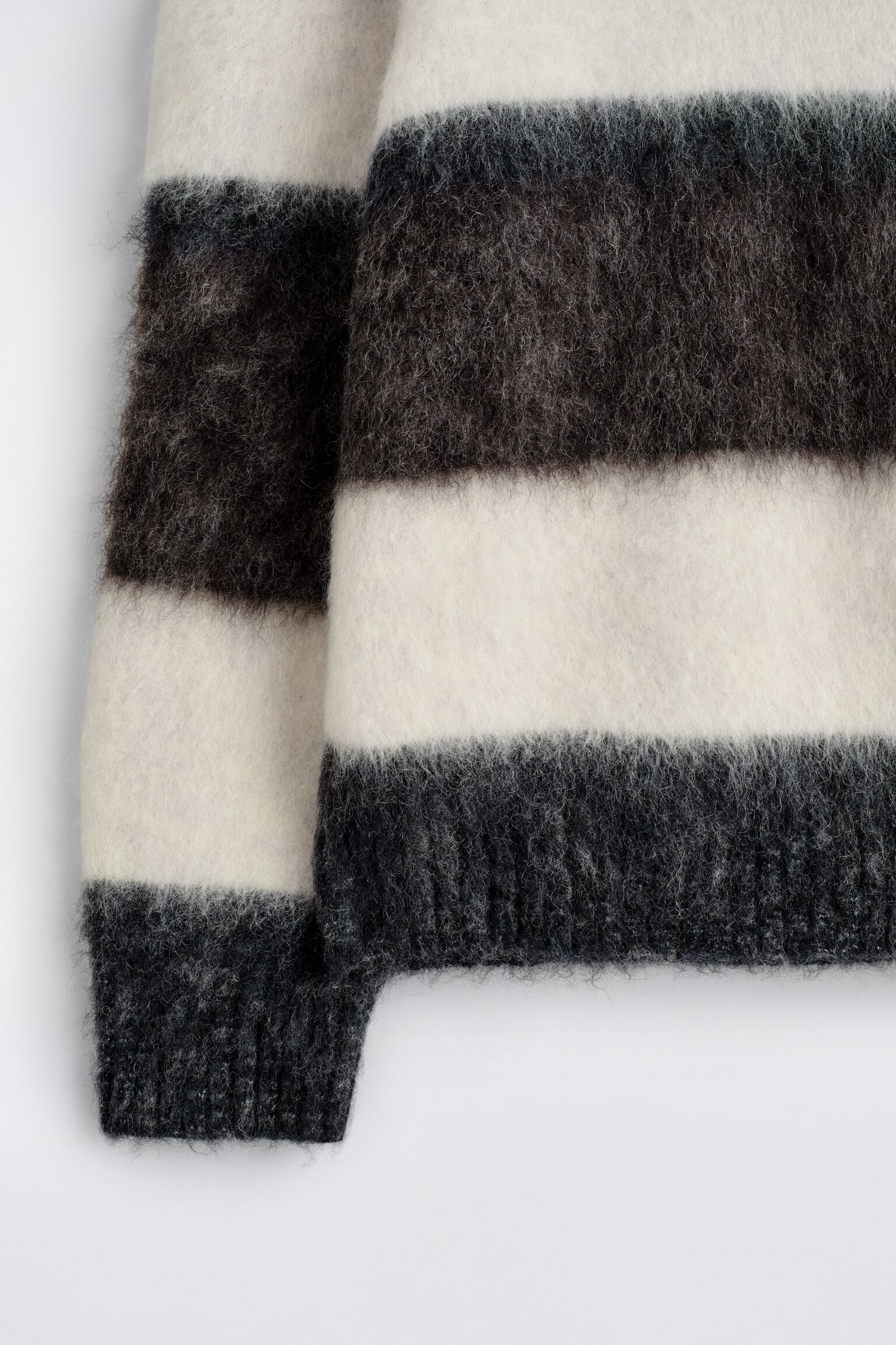 COLOUR-BLOCK MOHAIR CREW-NECK JUMPER - BROWN / CREAM / NAVY - 3