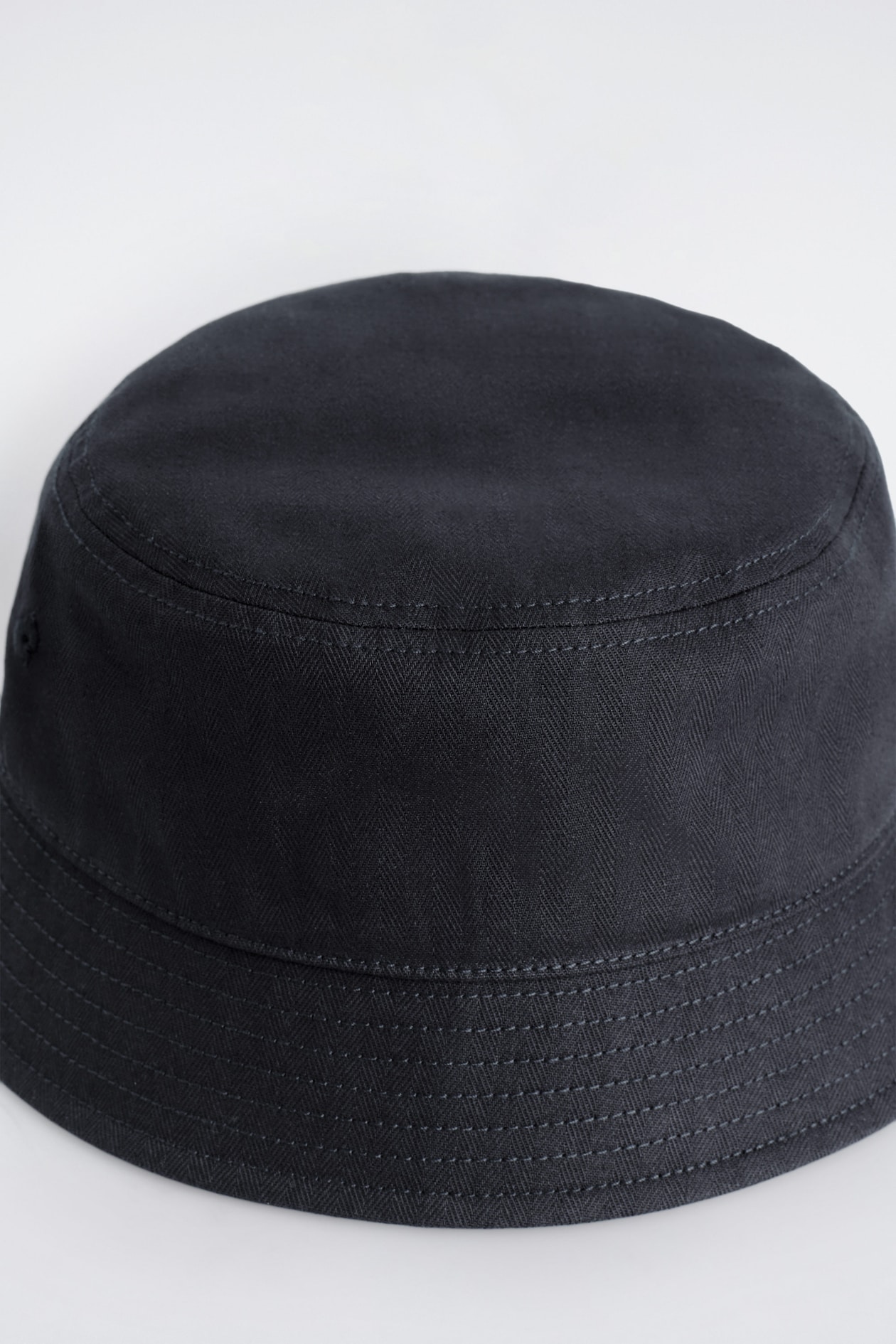 COTTON BUCKET HAT — NAVY