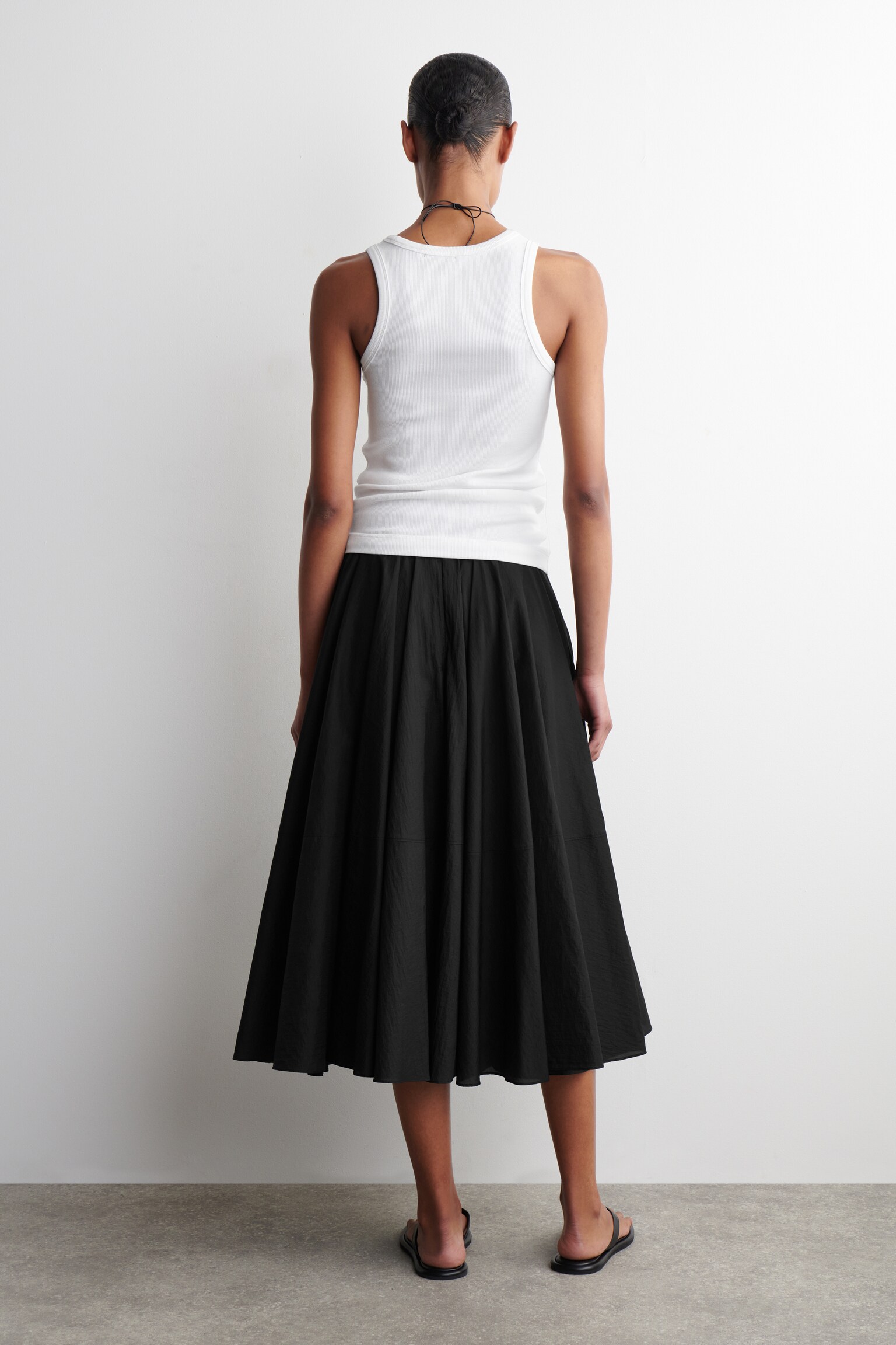 JUPE MIDI À COUPE CIRCULAIRE - NOIR/ROUGE/VERT - 5