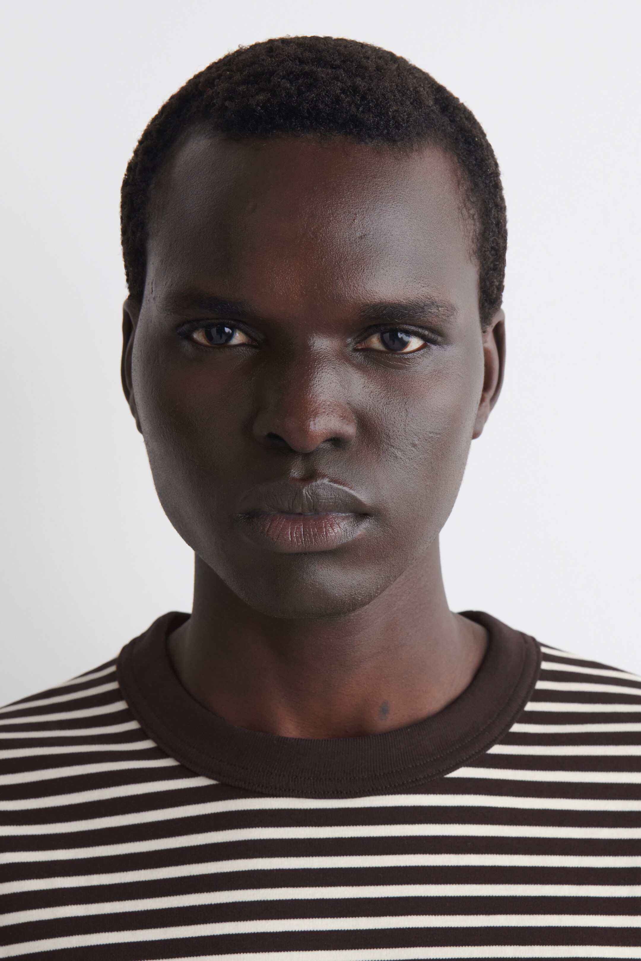 Visa större bild: LÅNGÄRMAD T-SHIRT I JERSEY INTERLOCK - BROWN / ECRU / STRIPED - HERR | H&M SE 4