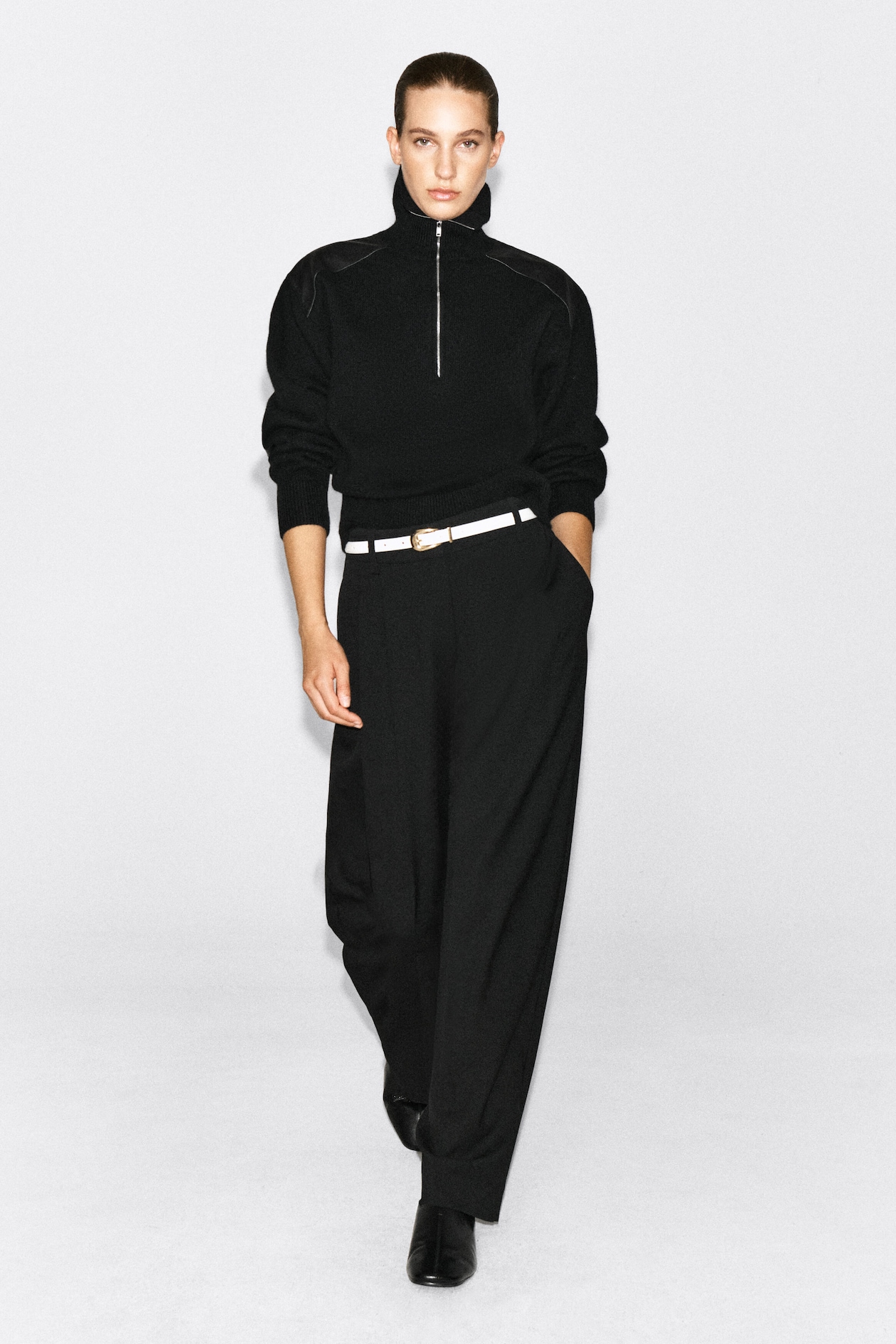 LEATHER-PATCH MERINO WOOL ZIP-UP JUMPER — BLACK