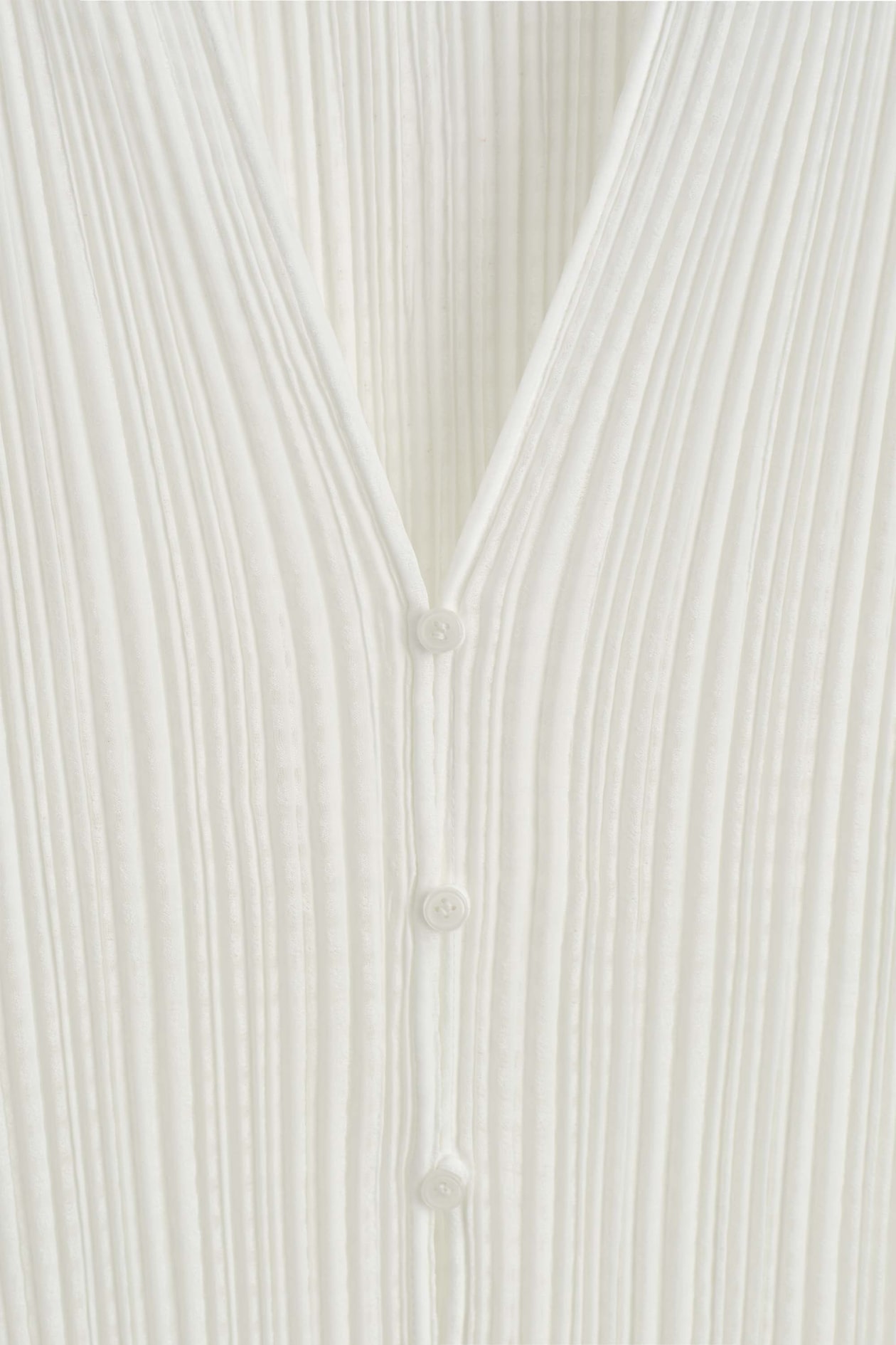 PLEATED JACQUARD CARDIGAN — WHITE