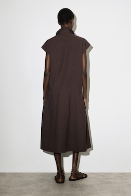 SLEEVELESS COTTON-POPLIN SHIRT DRESS — DARK BROWN 3