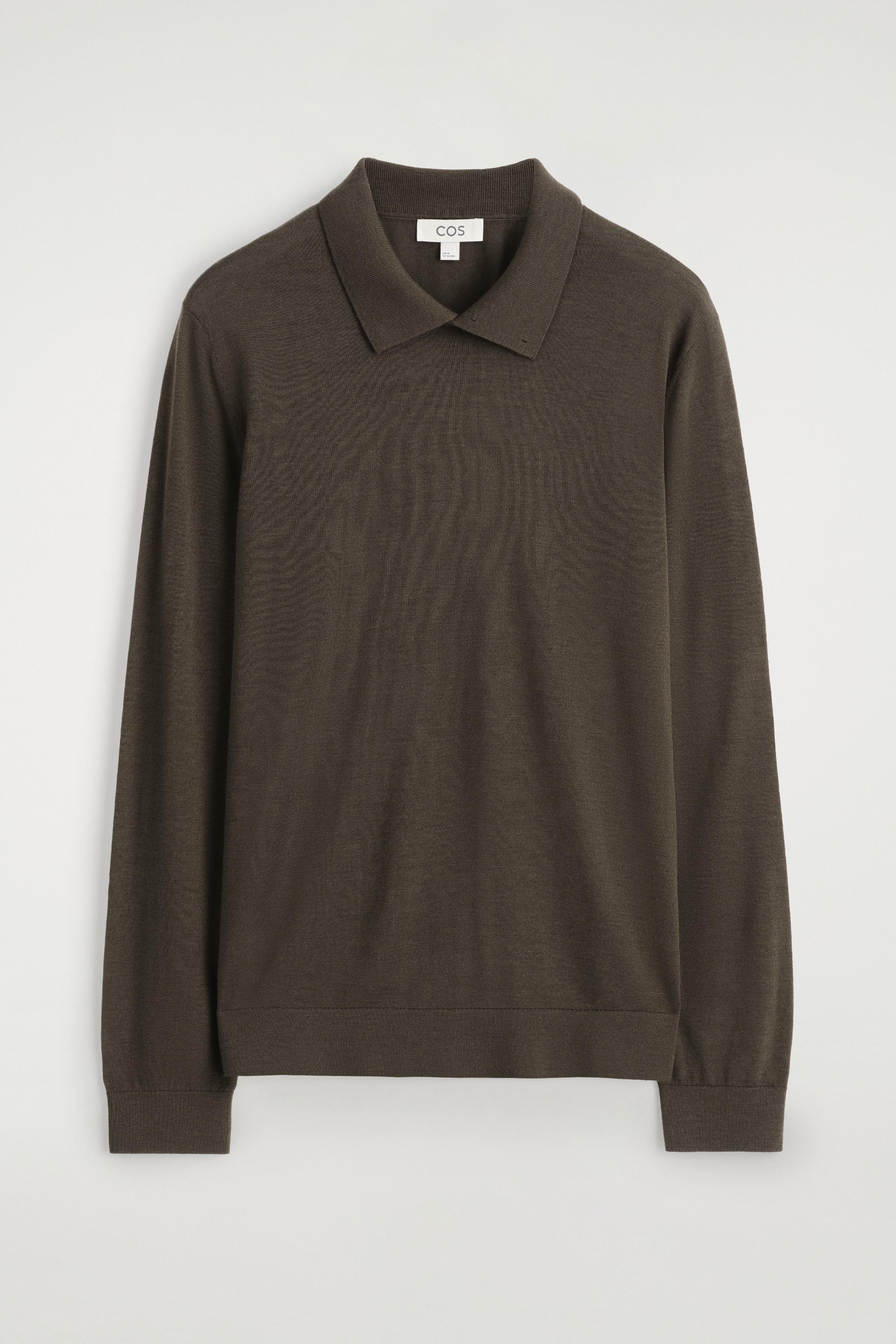 PULL À COL BOUTONNÉ EN LAINE MÉRINOS - BRUN