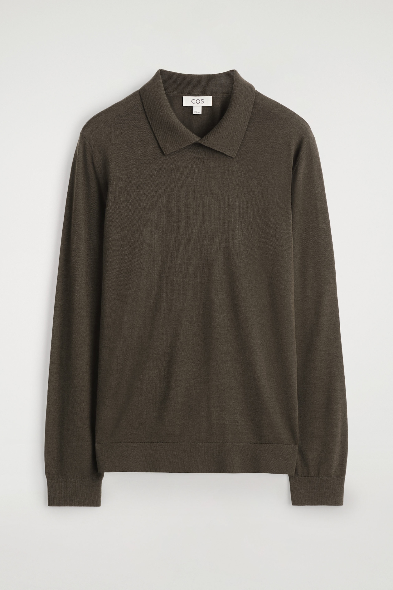 PULLOVER AUS MERINOWOLLE MIT KNÖPFEN AM KRAGEN