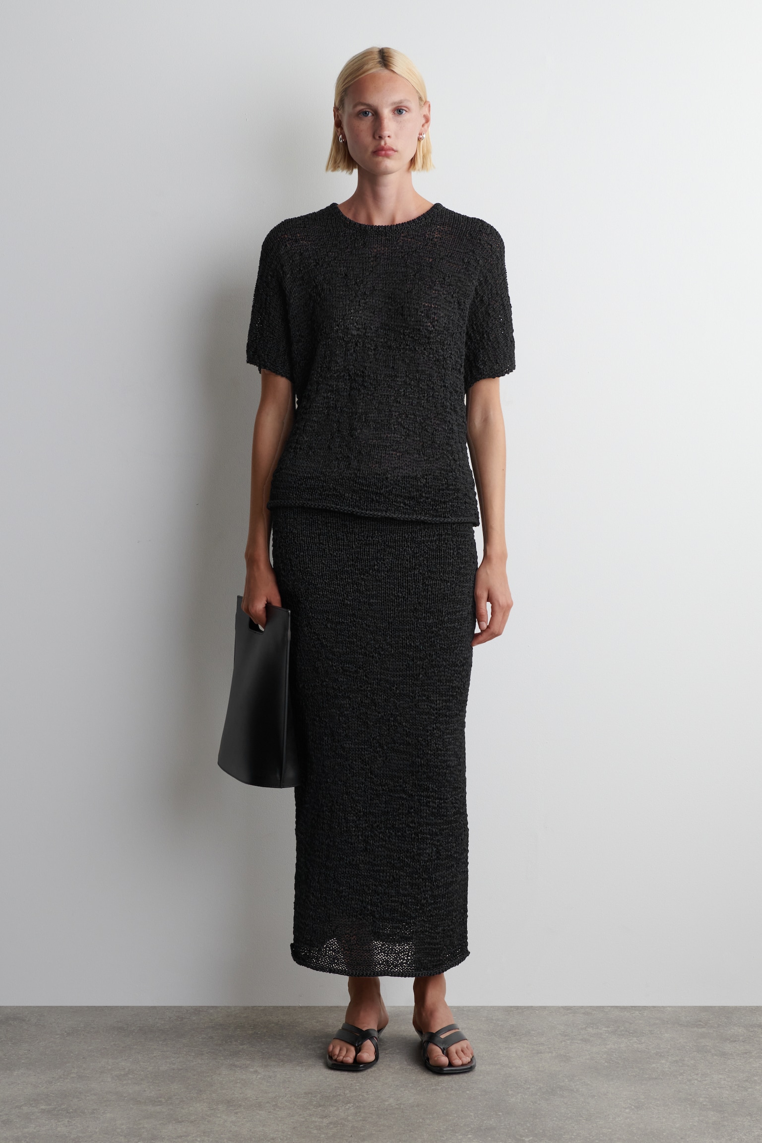 BLUSA DE PUNTO ABIERTO TEXTURIZADO - NEGRO - 6