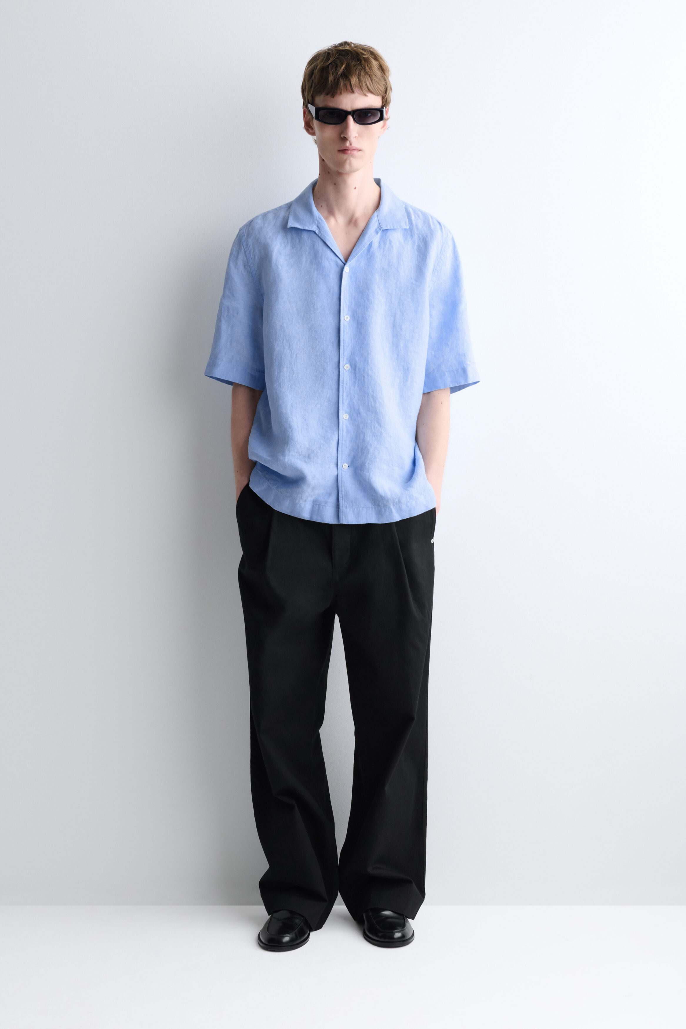 CAMP-COLLAR SHORT-SLEEVED LINEN SHIRT - LIGHT BLUE | COS CH