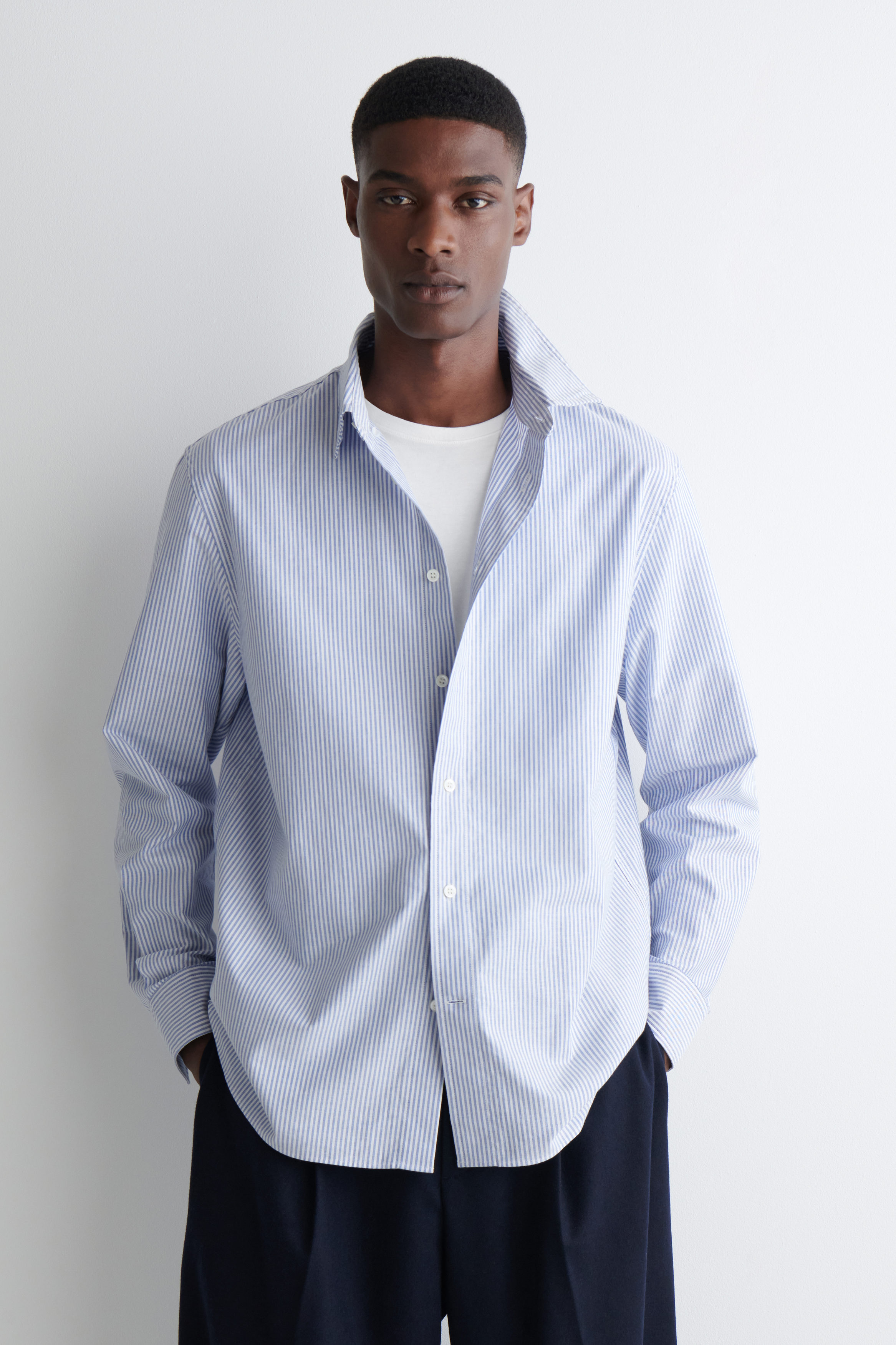 COTTON OXFORD SHIRT - BLUE / WHITE / STRIPED | COS