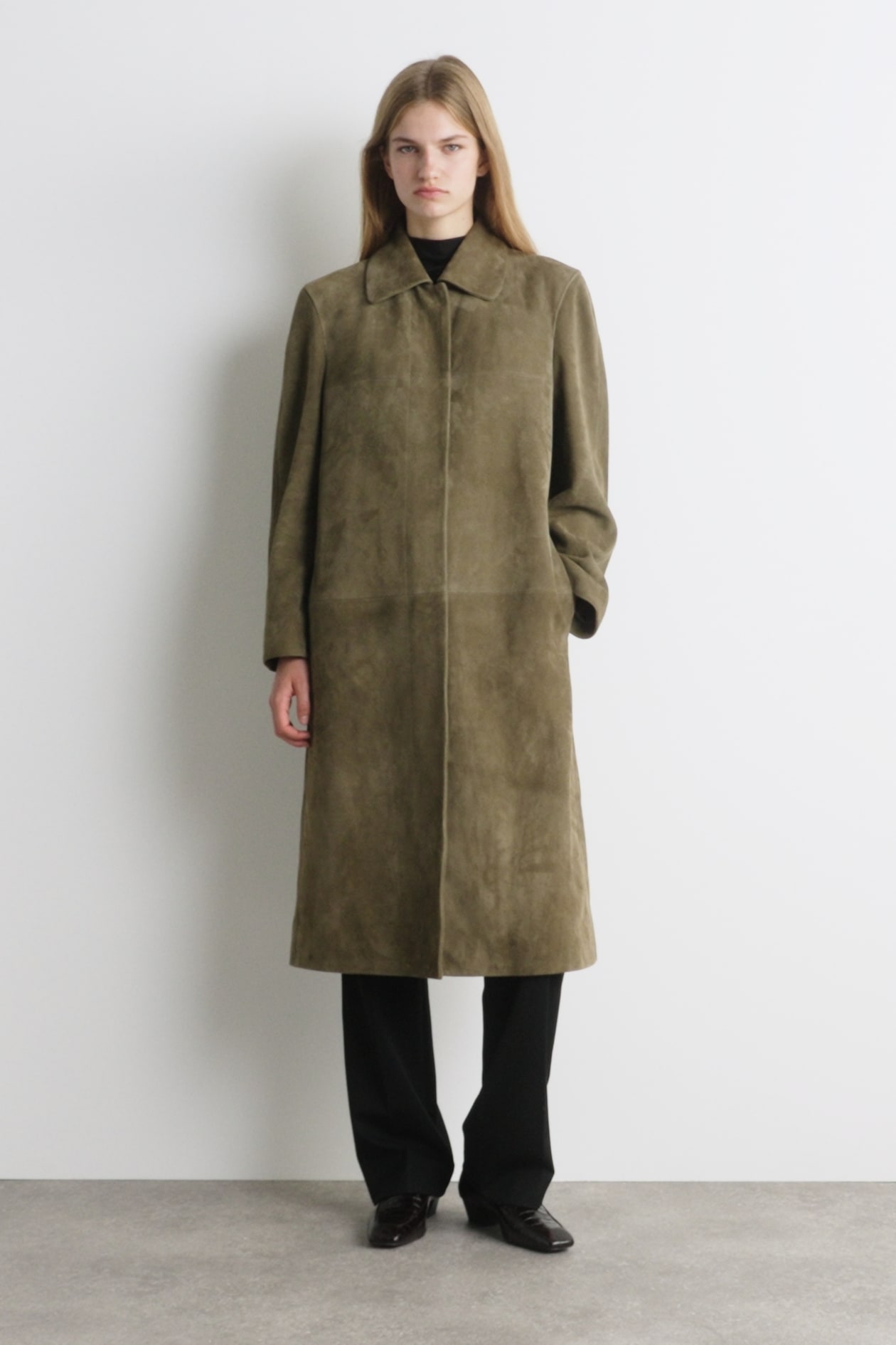 COLLARED SUEDE COAT