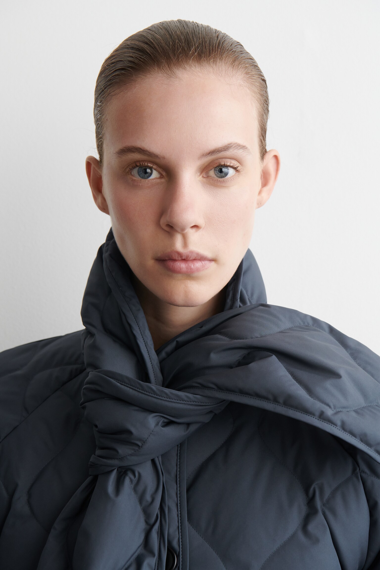 SCARF DETAIL QUILTED LINER JACKET - NAVY - 5