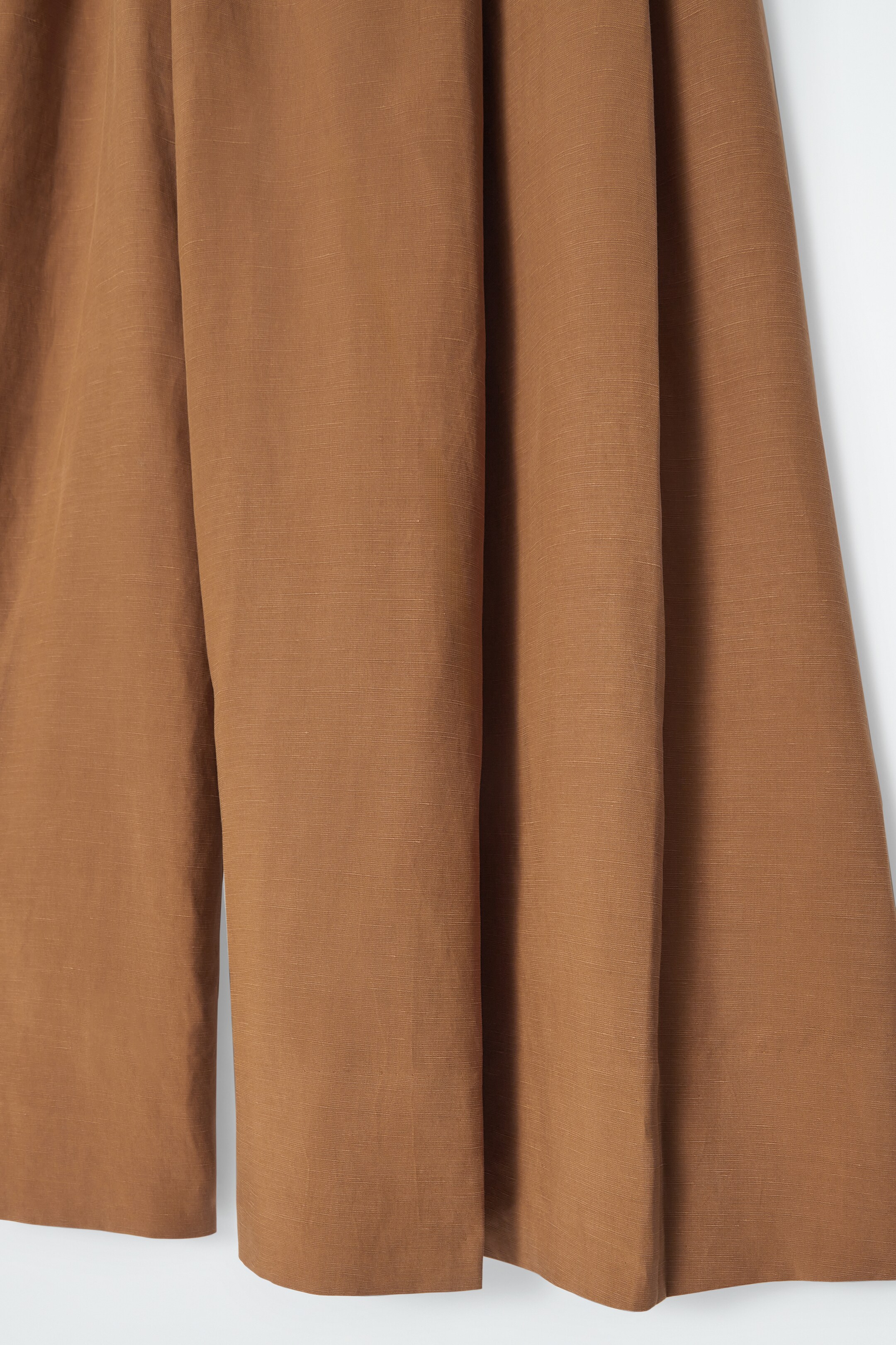 Grösseres Bild ansehen: CULOTTES AUS LEINEN-MIX MIT FALTEN - BRAUN - DAMEN | H&M CH 2