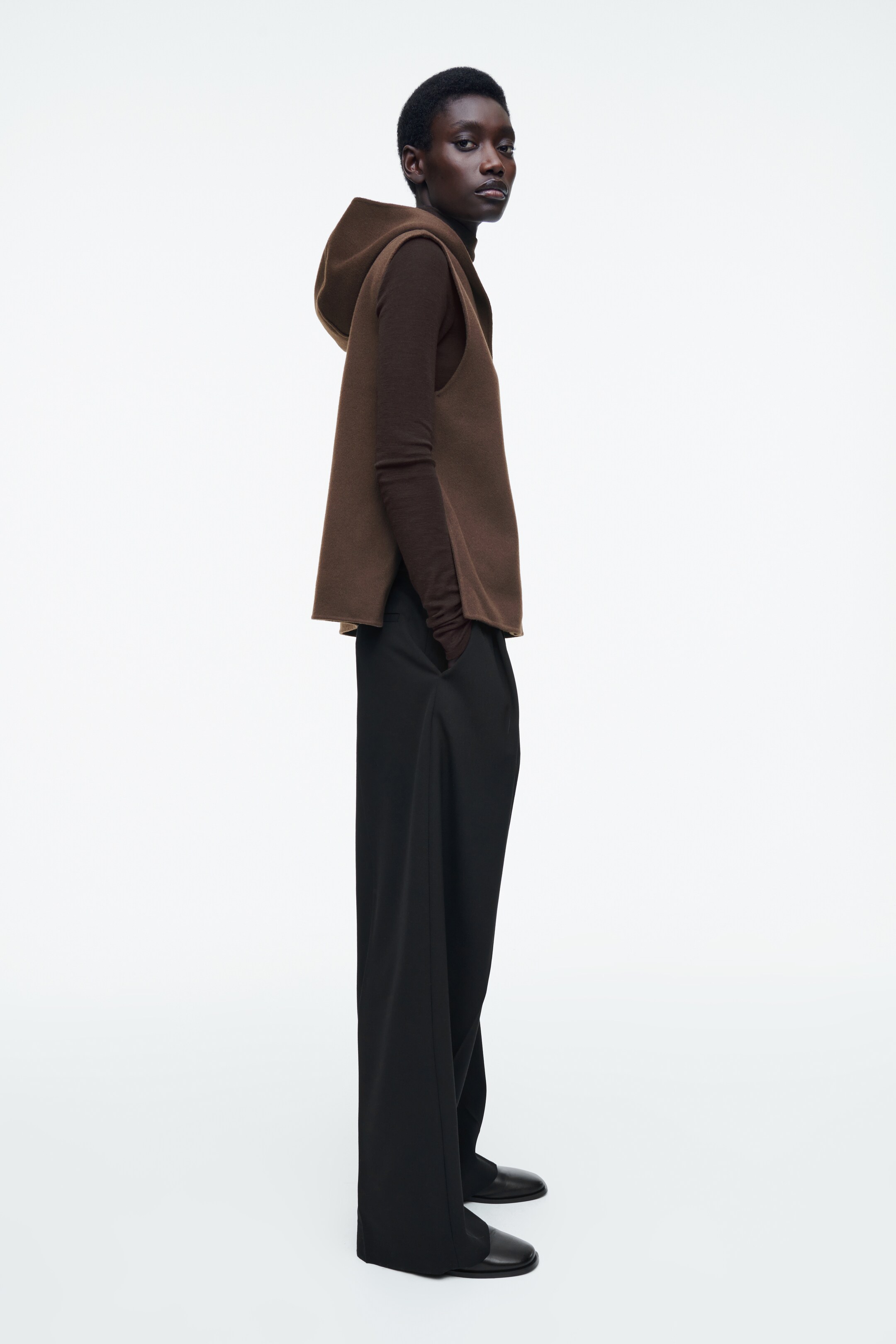 Agrandir l'image: GILET HYBRIDE À CAPUCHE DOUBLE-FACE - BRUN - FEMME | H&M FR 3