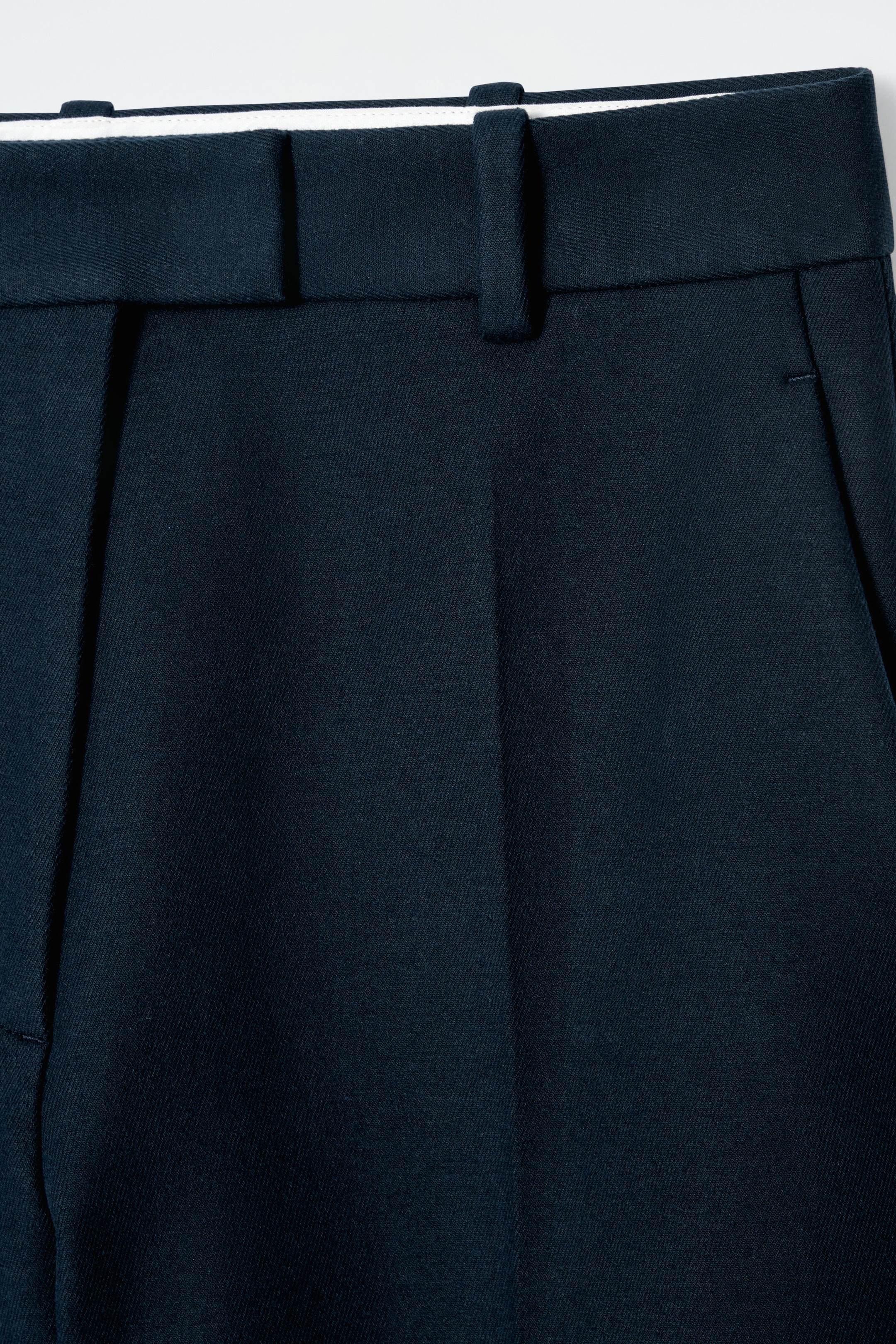 StillMedia/DescriptiveDetail