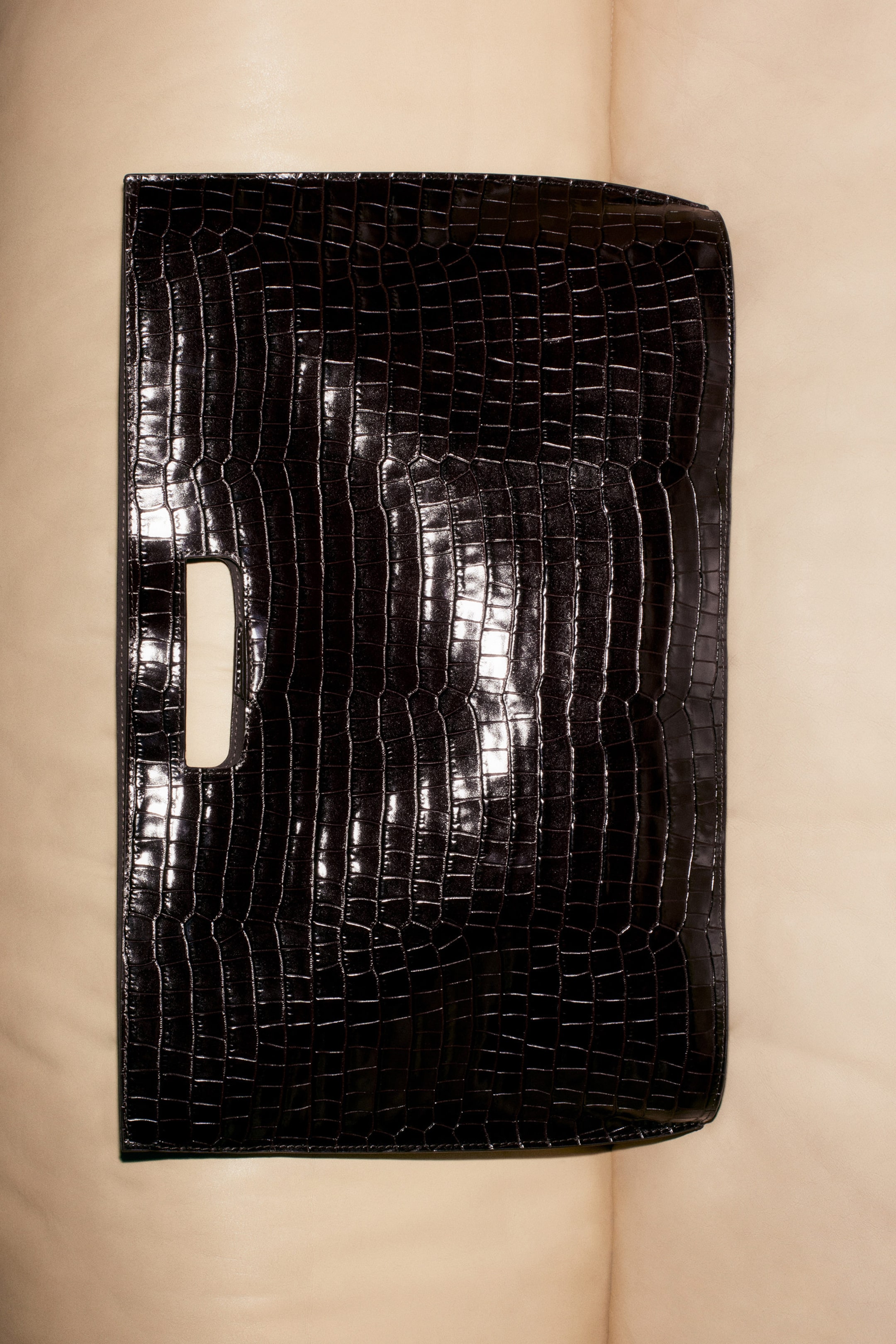 FOLIO OVERSIZED BAG - CROC-EFFECT LEATHER