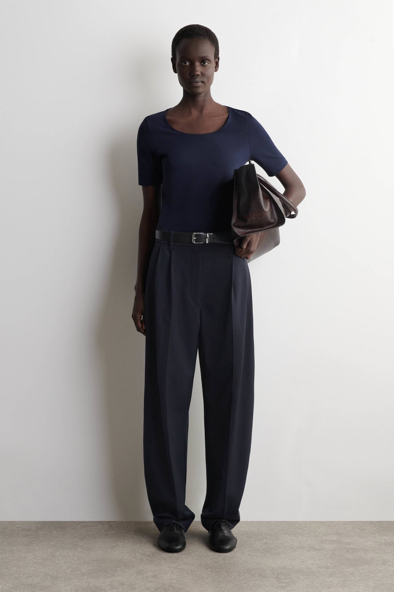 T-SHIRT SLIM IN COTONE CON SCOLLO ROTONDO - BLU NAVY/MARRONE MÉLANGE/AVORIO - 3