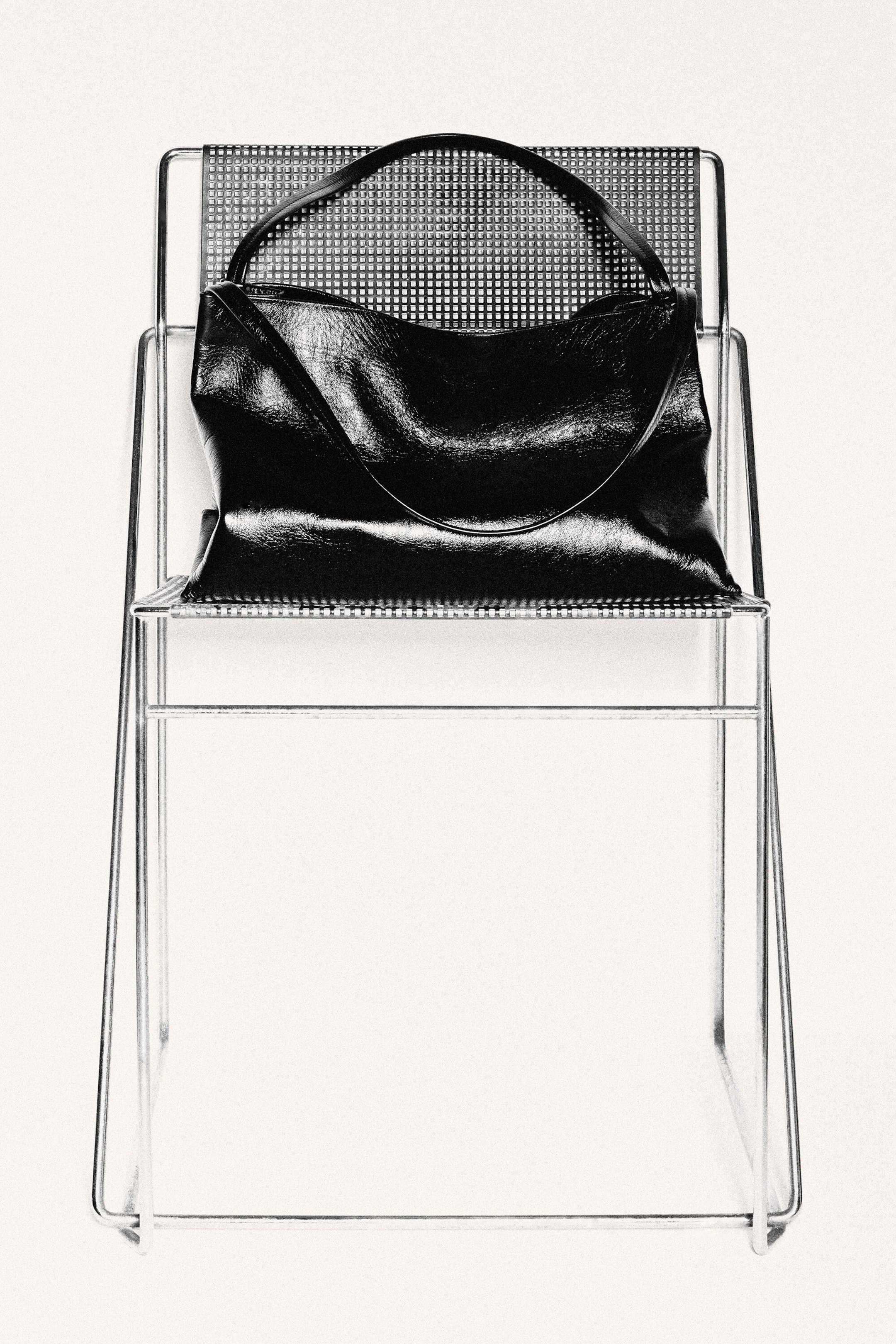 PAVILION TOTE BAG - LEATHER