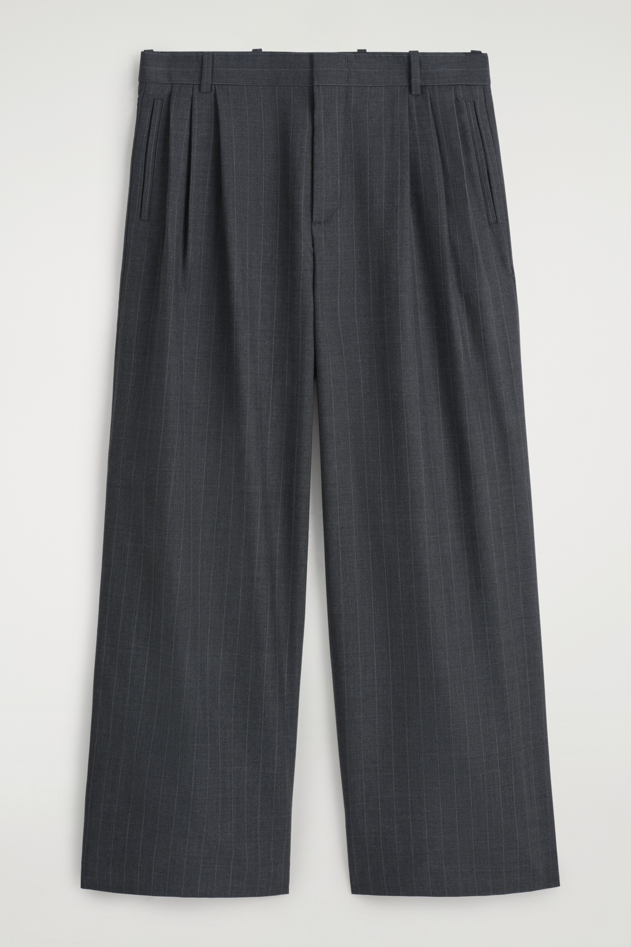 Näytä suurempi kuva: MERINO WOOL WIDE-LEG TROUSERS - BLACK / PINSTRIPED - MIEHET | H&M FI 6
