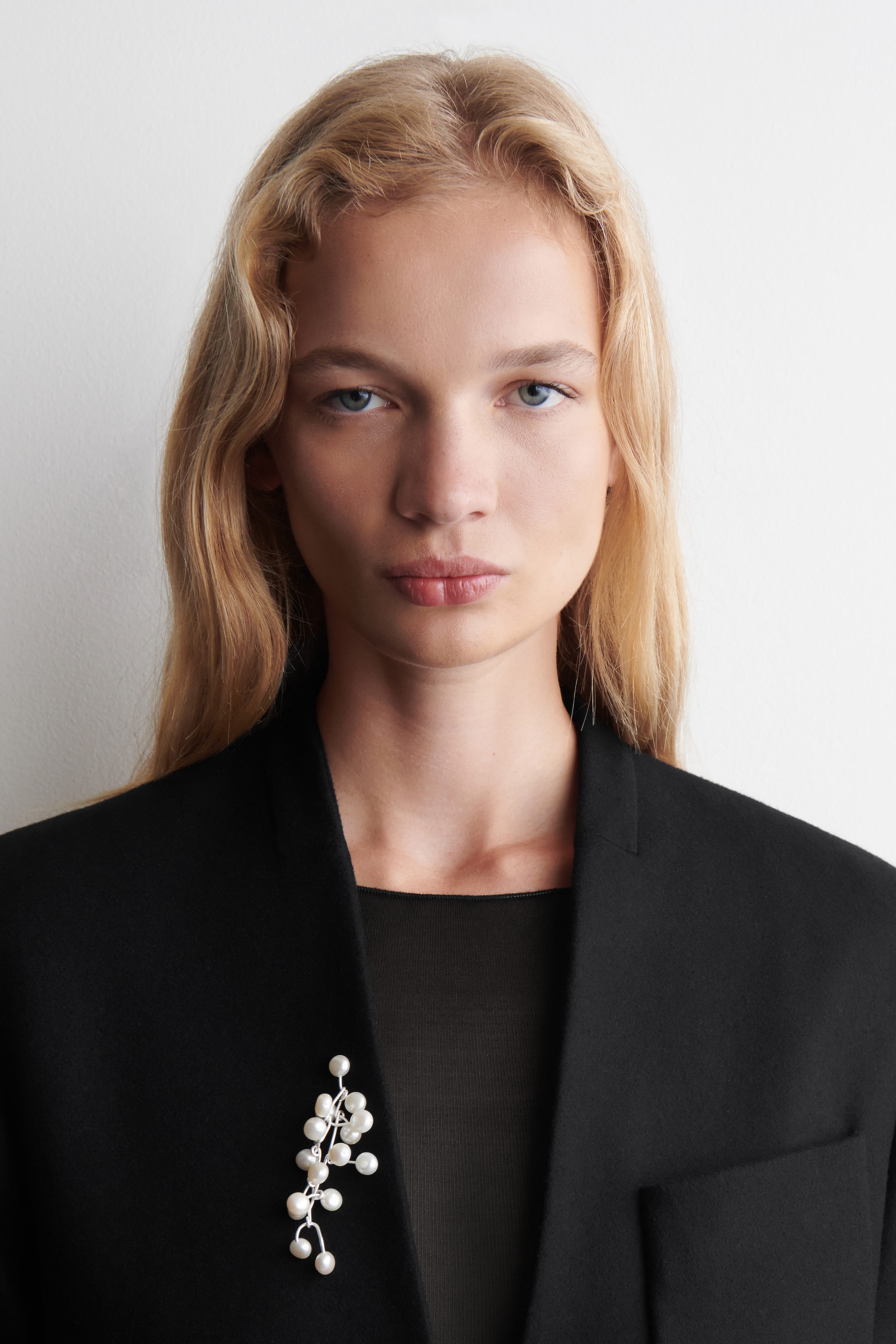 CASCADING FRESHWATER PEARL BROOCH