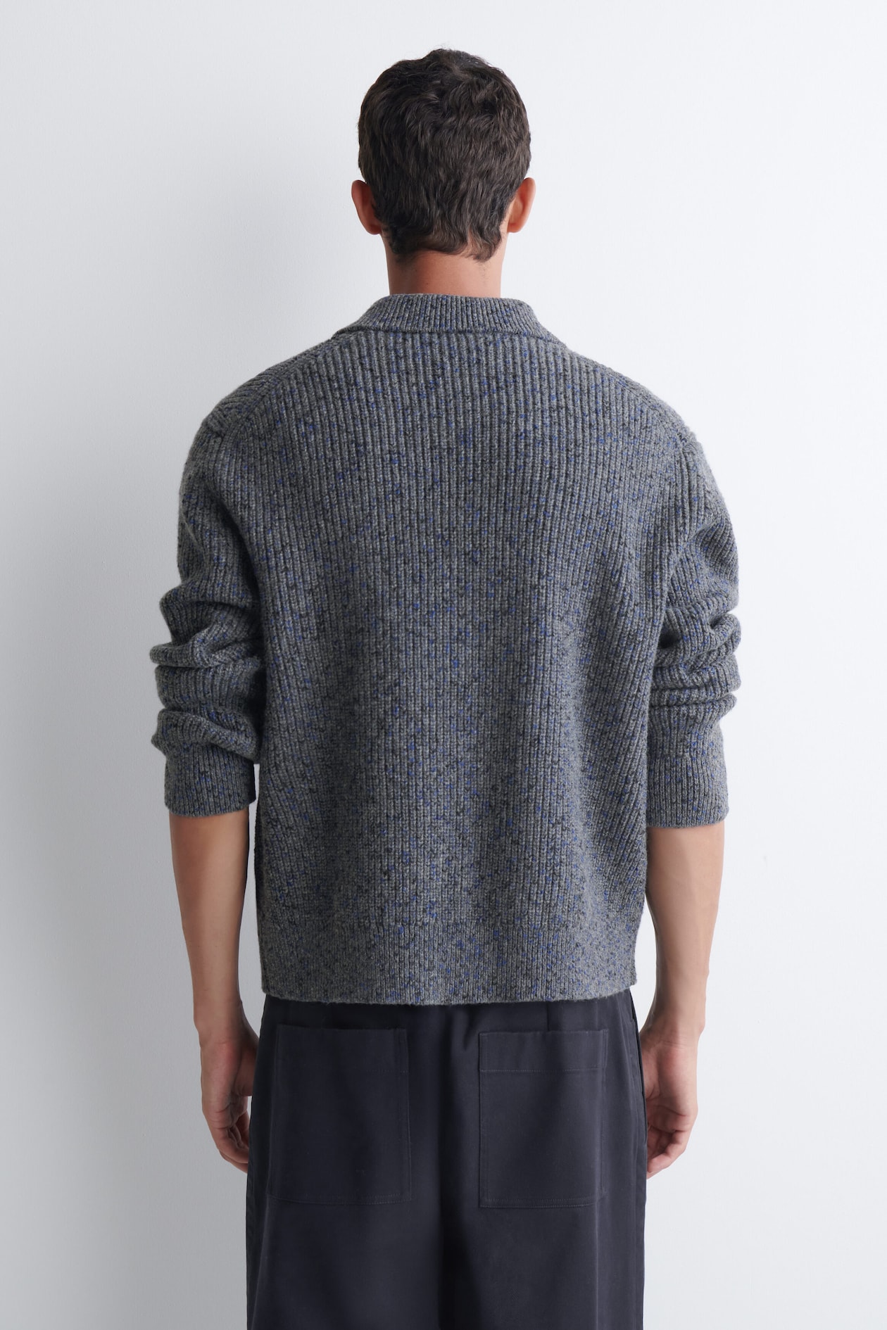 DONEGAL-EFFECT WOOL-COTTON POLO SWEATER — GRAY / COBALT