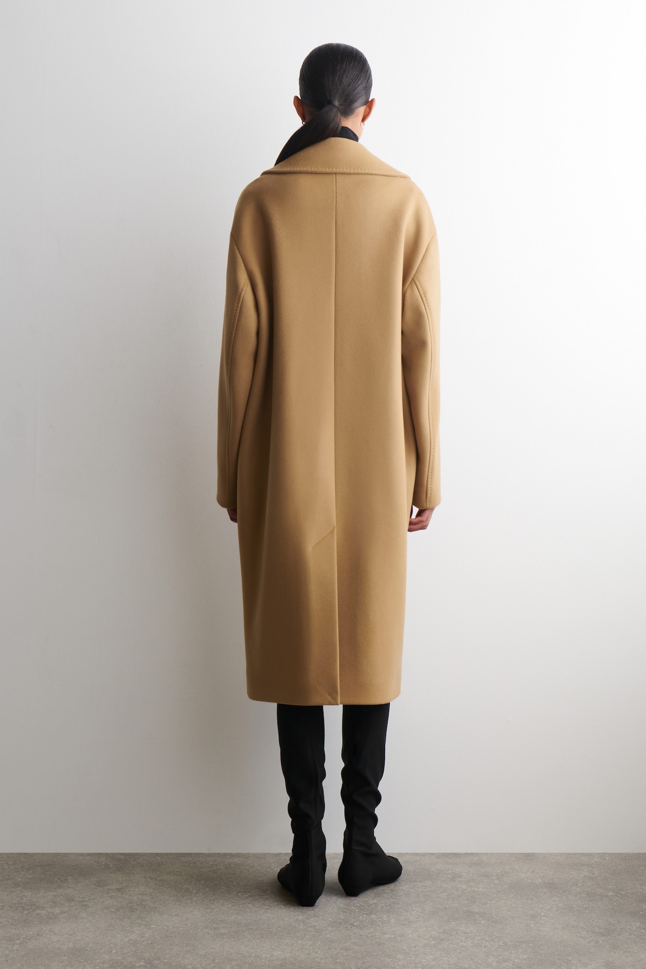 OVERSIZED DOUBLE-BREASTED WOOL LONG COAT — CAMEL