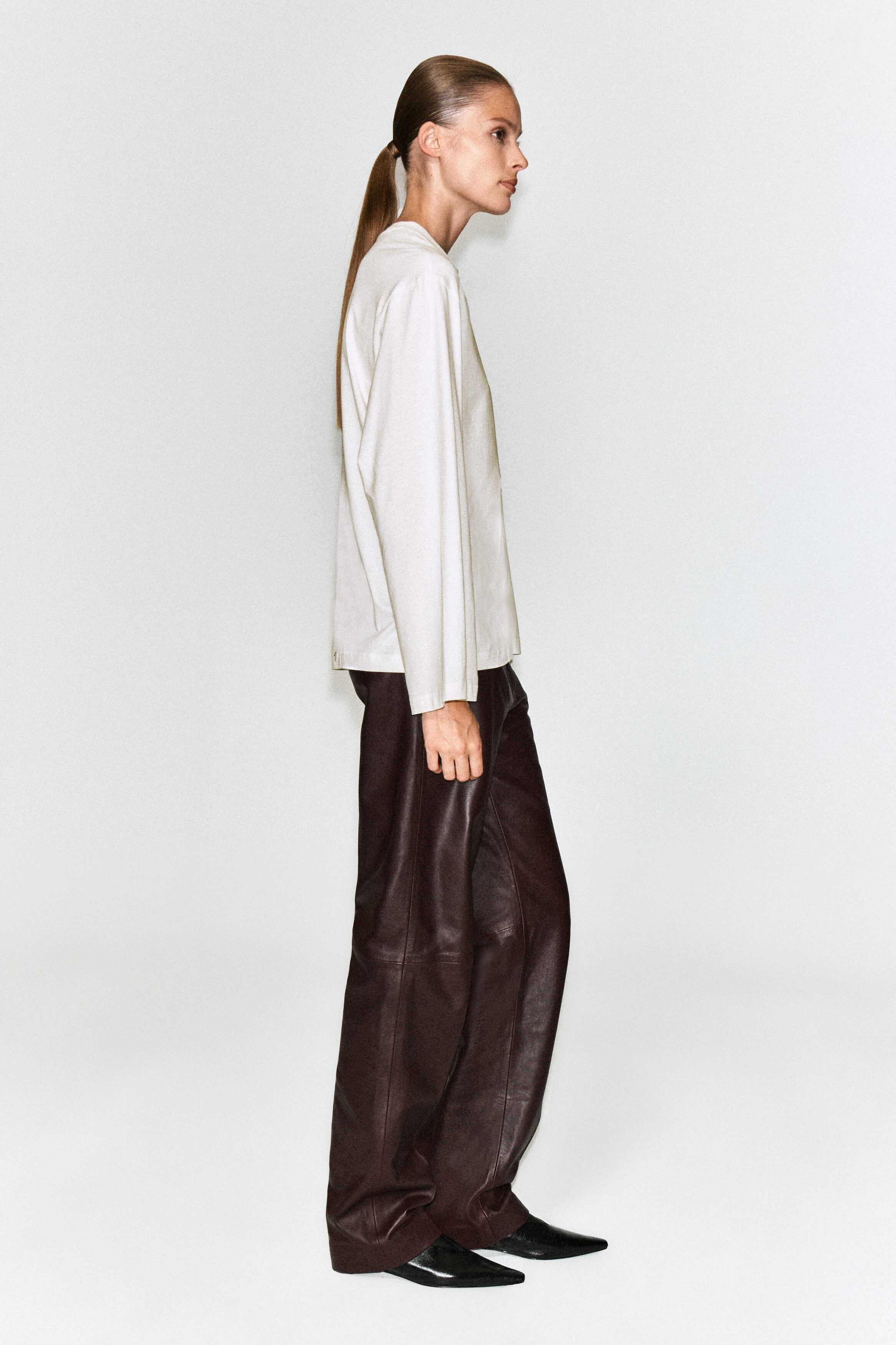 BRUSHED-COTTON LONG-SLEEVED T-SHIRT thumbnail 4