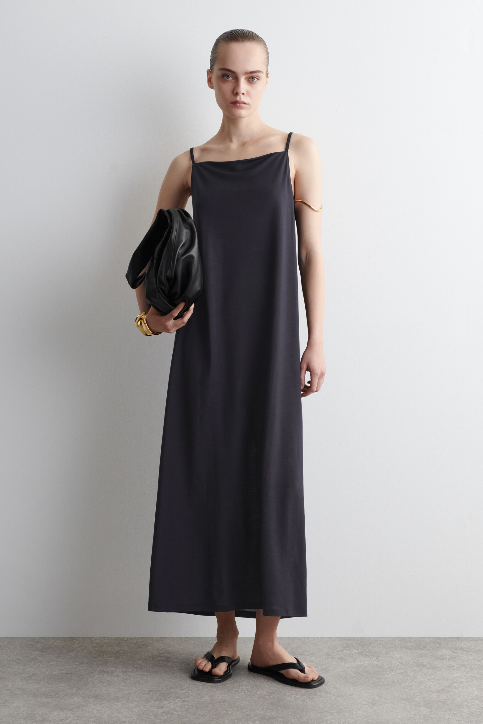 SQUARE-NECK STRAPPY JERSEY DRESS - NAVY