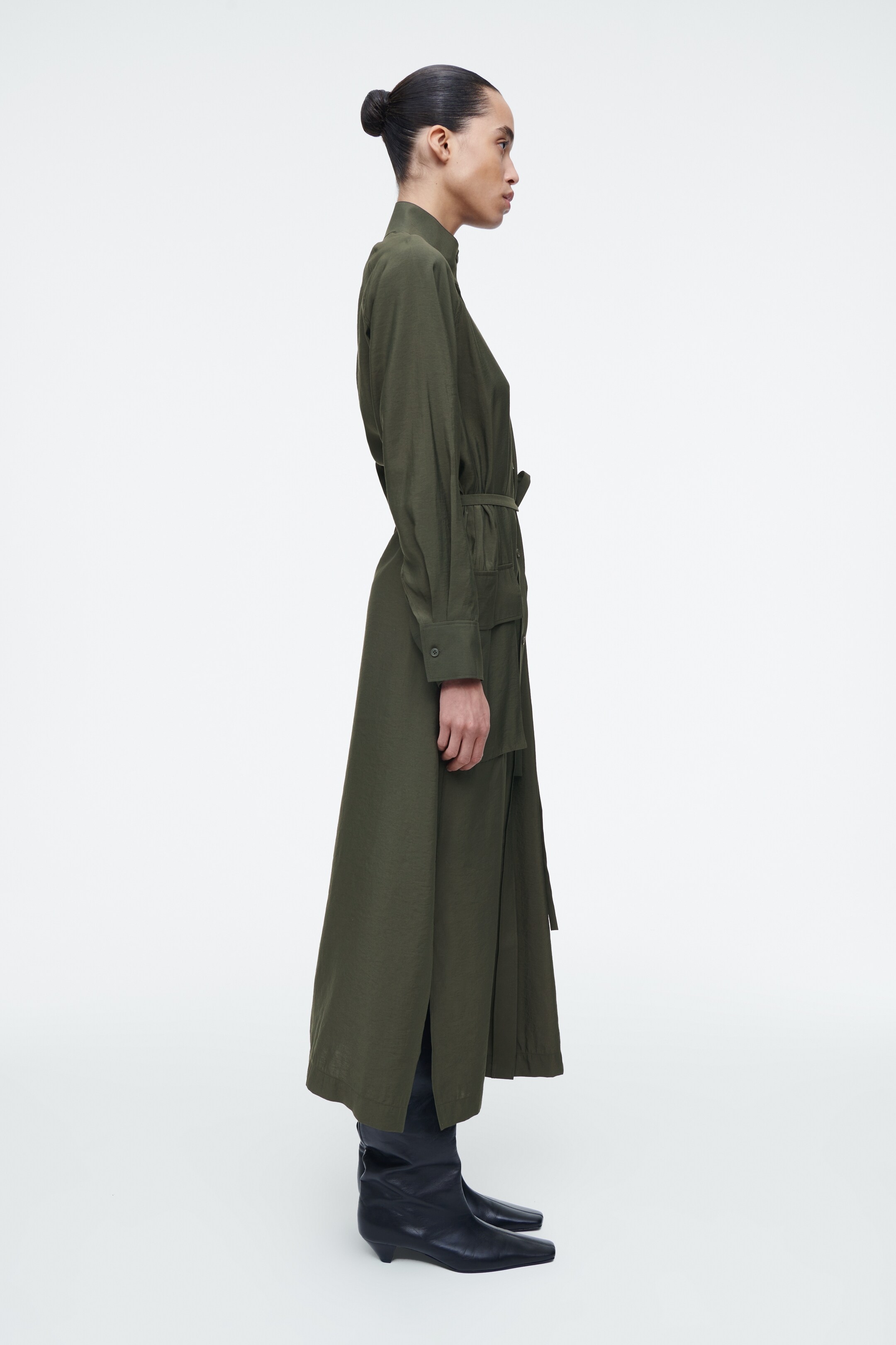 Agrandir l'image: ROBE-CHEMISE WORKWEAR CEINTURÉE - VERT FONCÉ - FEMME | H&M BE 2