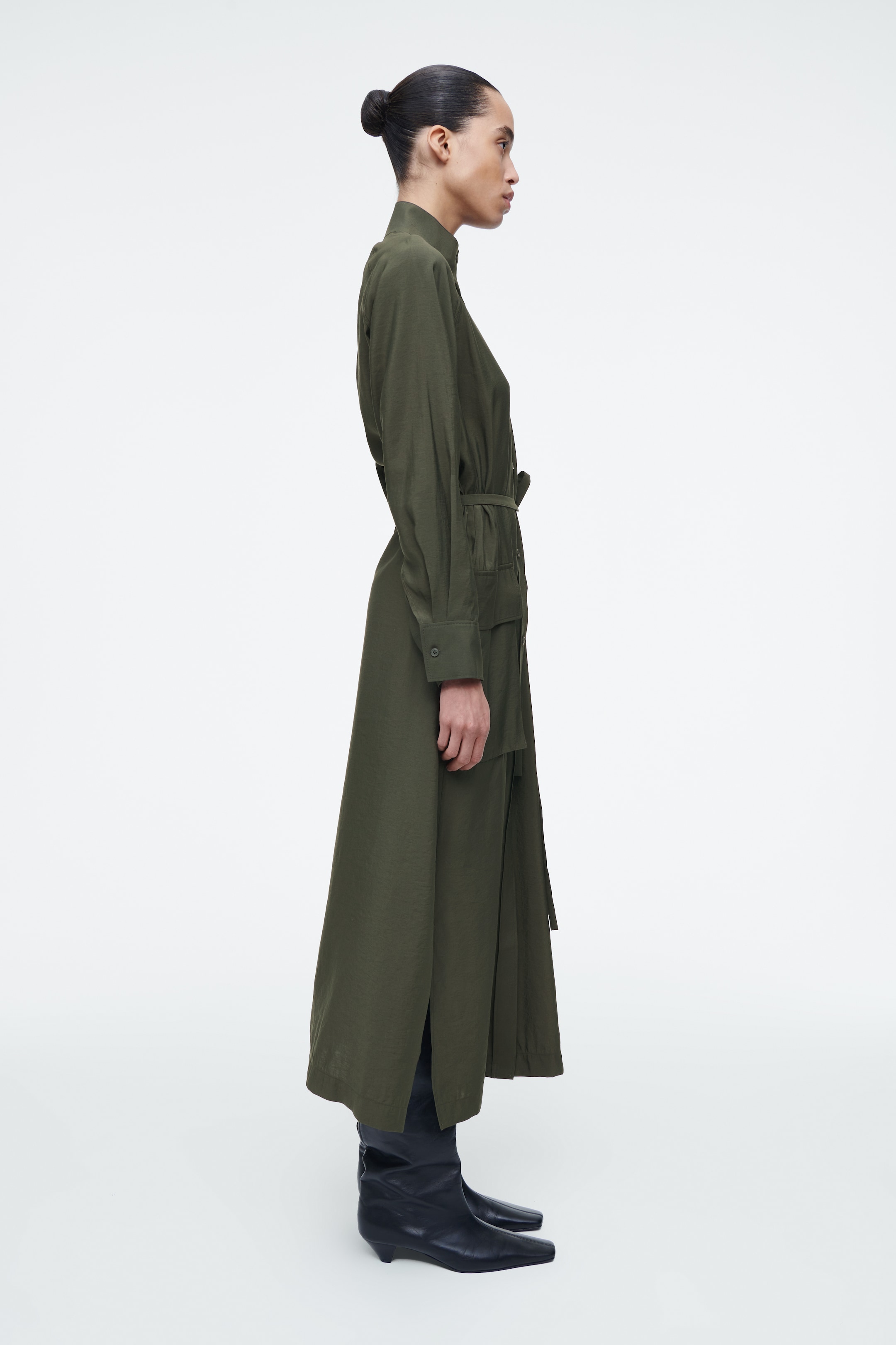 Ingrandisci l'immagine: UTILITY BELTED SHIRT DRESS - DARK GREEN - DONNA | H&M CH 5