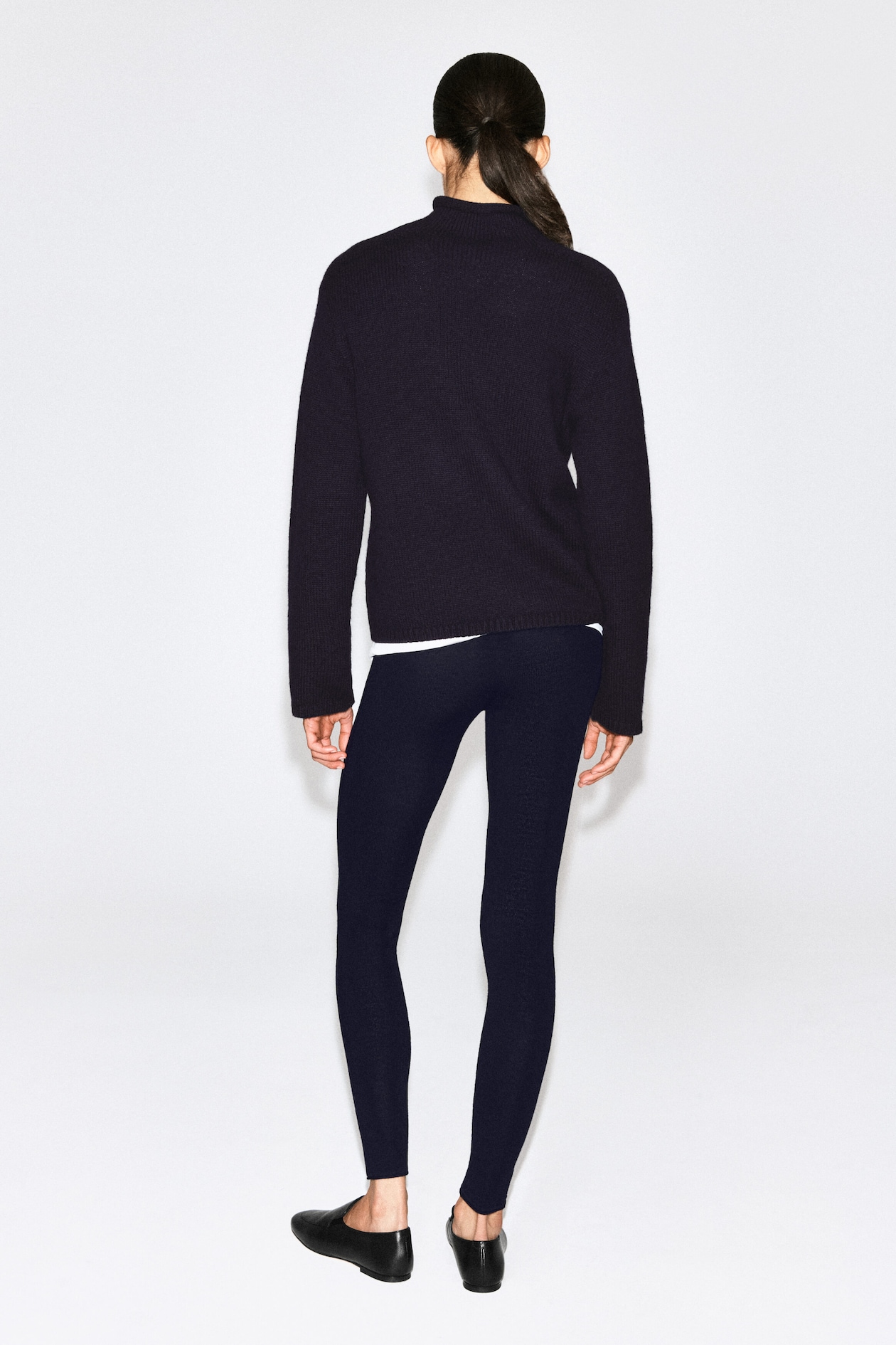 SEAMLESS MERINO WOOL LEGGINGS — NAVY
