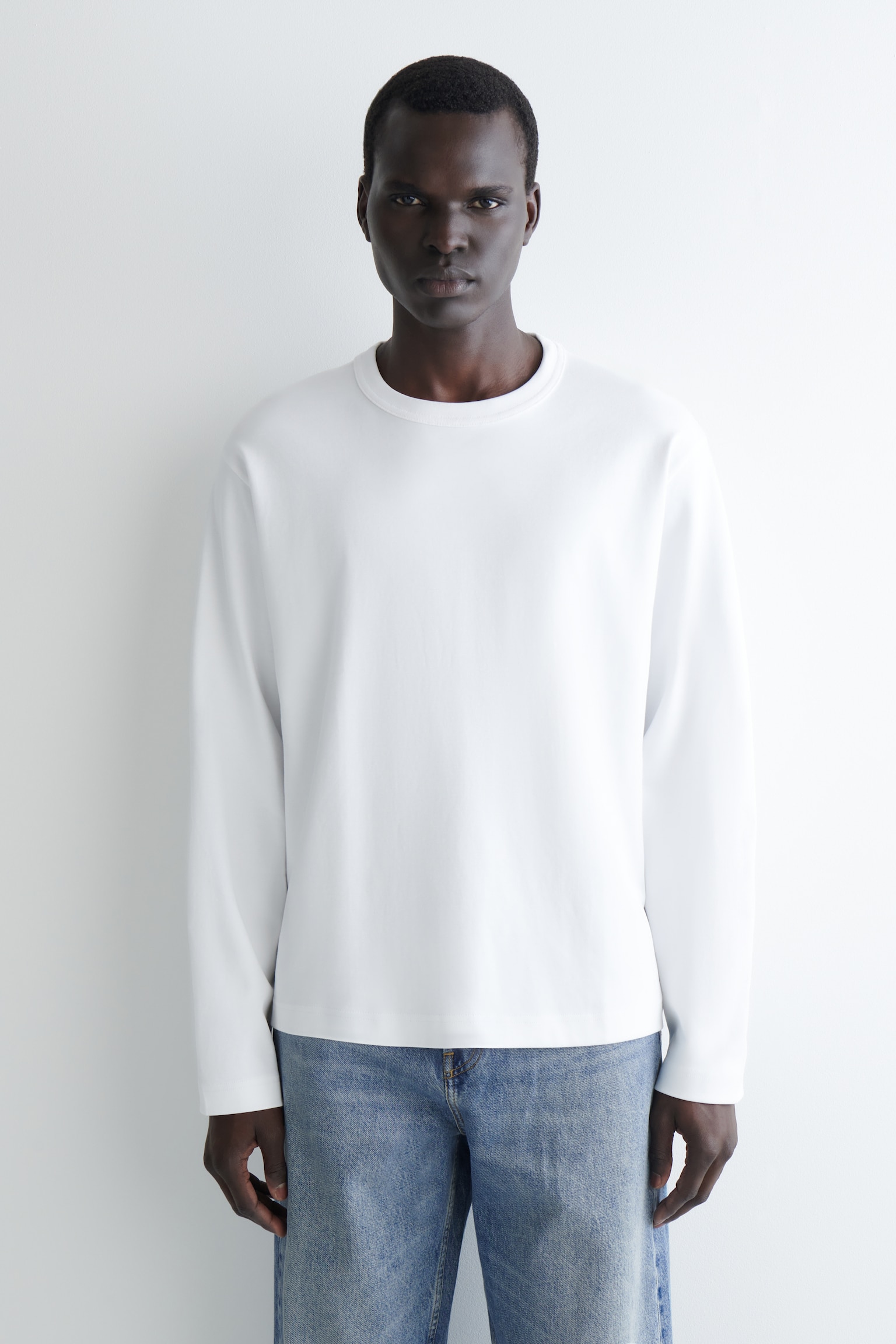 RELAXED JERSEY INTERLOCK LONG-SLEEVED T-SHIRT - WHITE/BLUE/BLACK/RED / WHITE / STRIPED/NAVY/DARK GREEN
