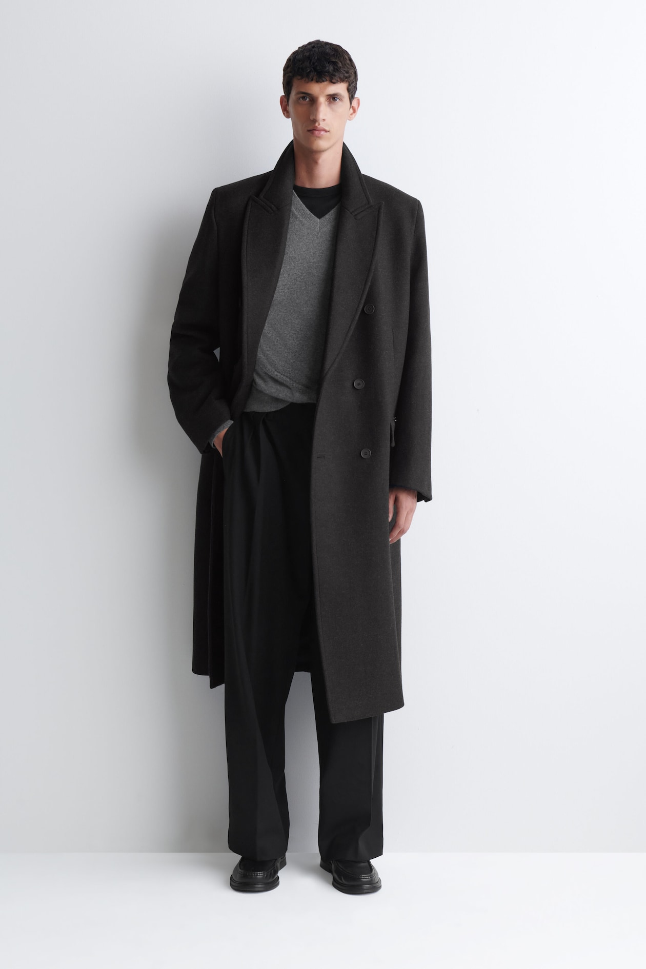 DOUBLE-BREASTED WOOL-BLEND LONG COAT — CHARCOAL MÉLANGE