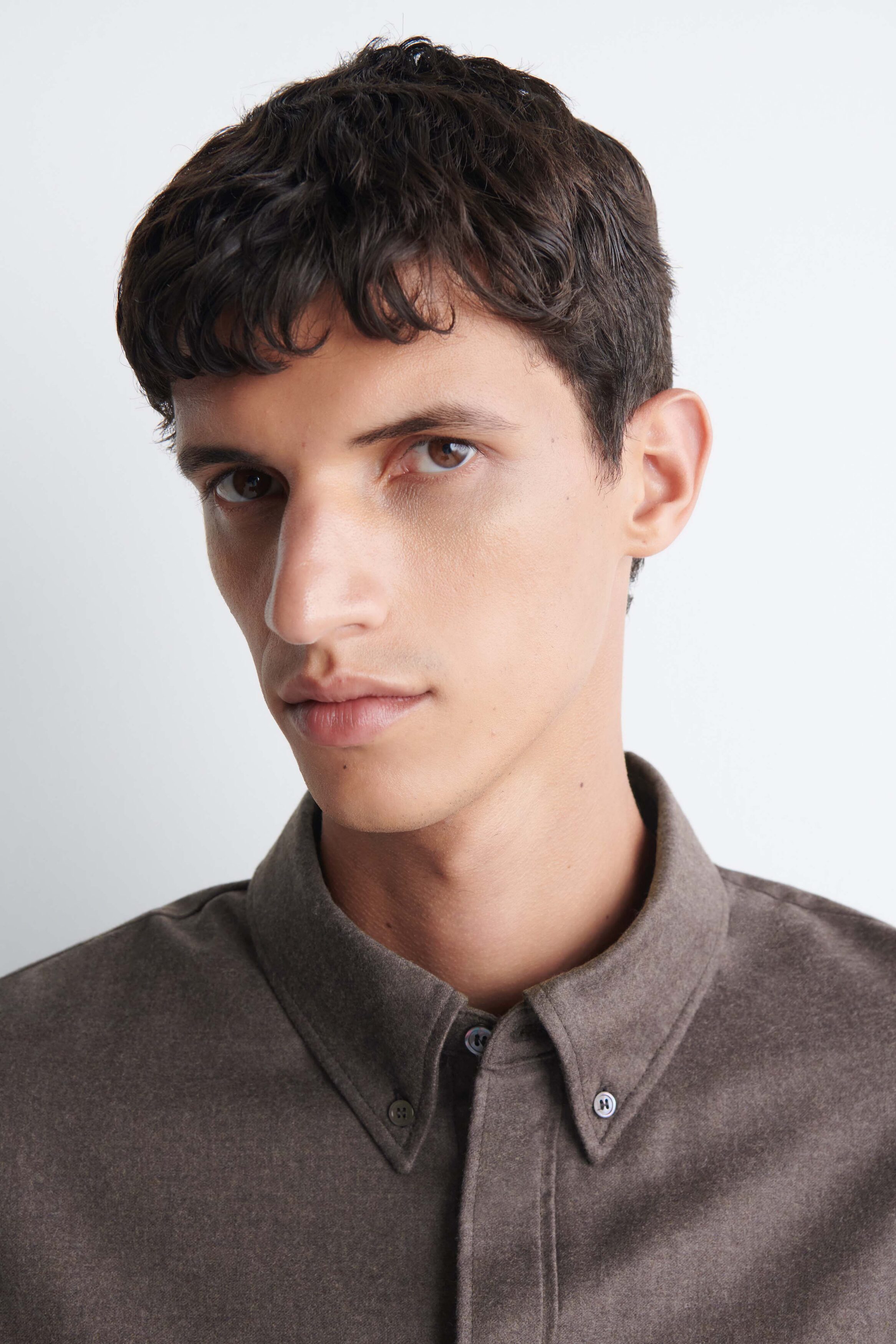WOOL-FLANNEL BUTTON-DOWN COLLAR SHIRT - thumbnail 5