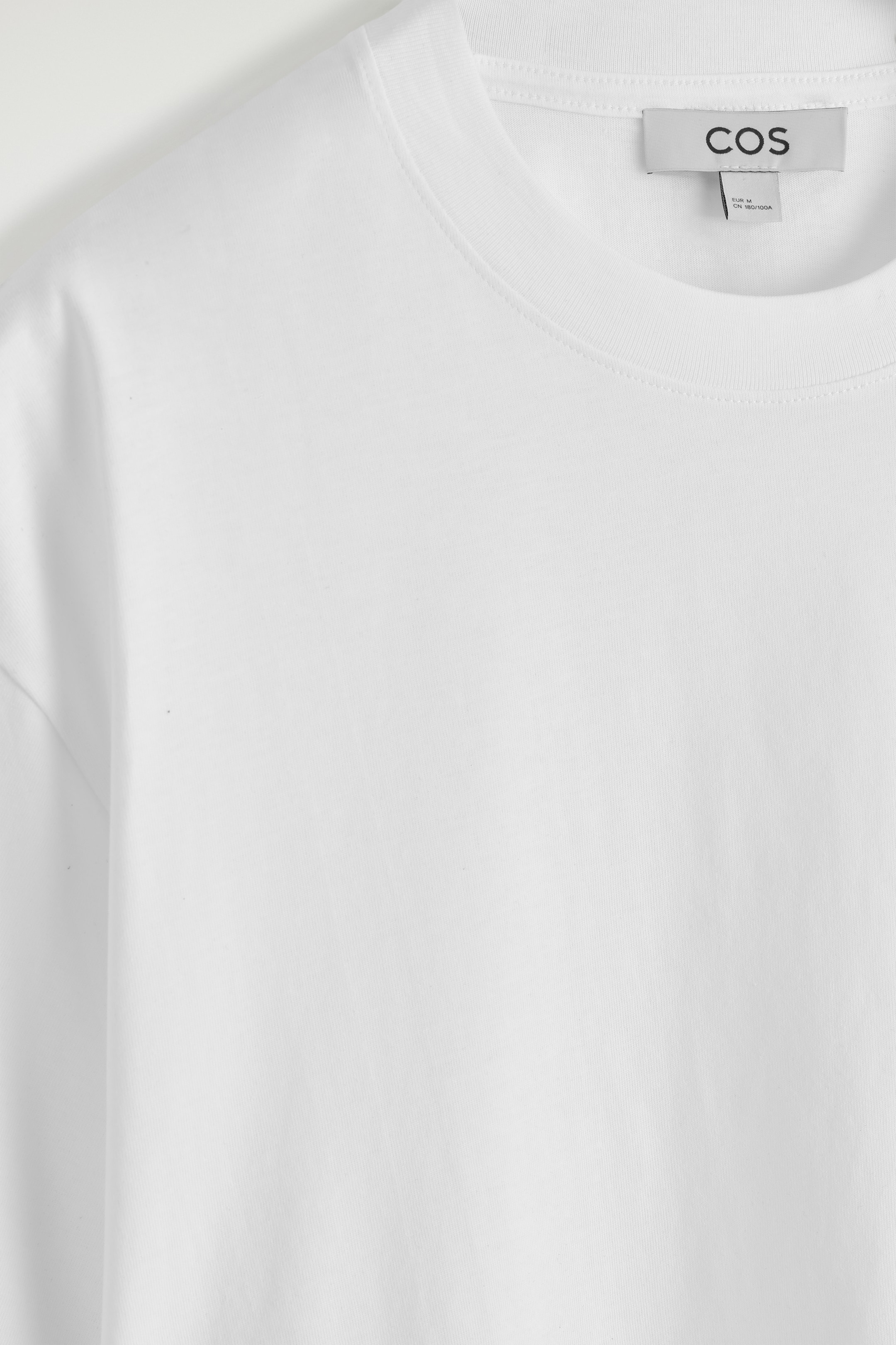 View larger image: RELAXED LIGHTWEIGHT COTTON T-SHIRT - WHITE - Men | H&M GB 7