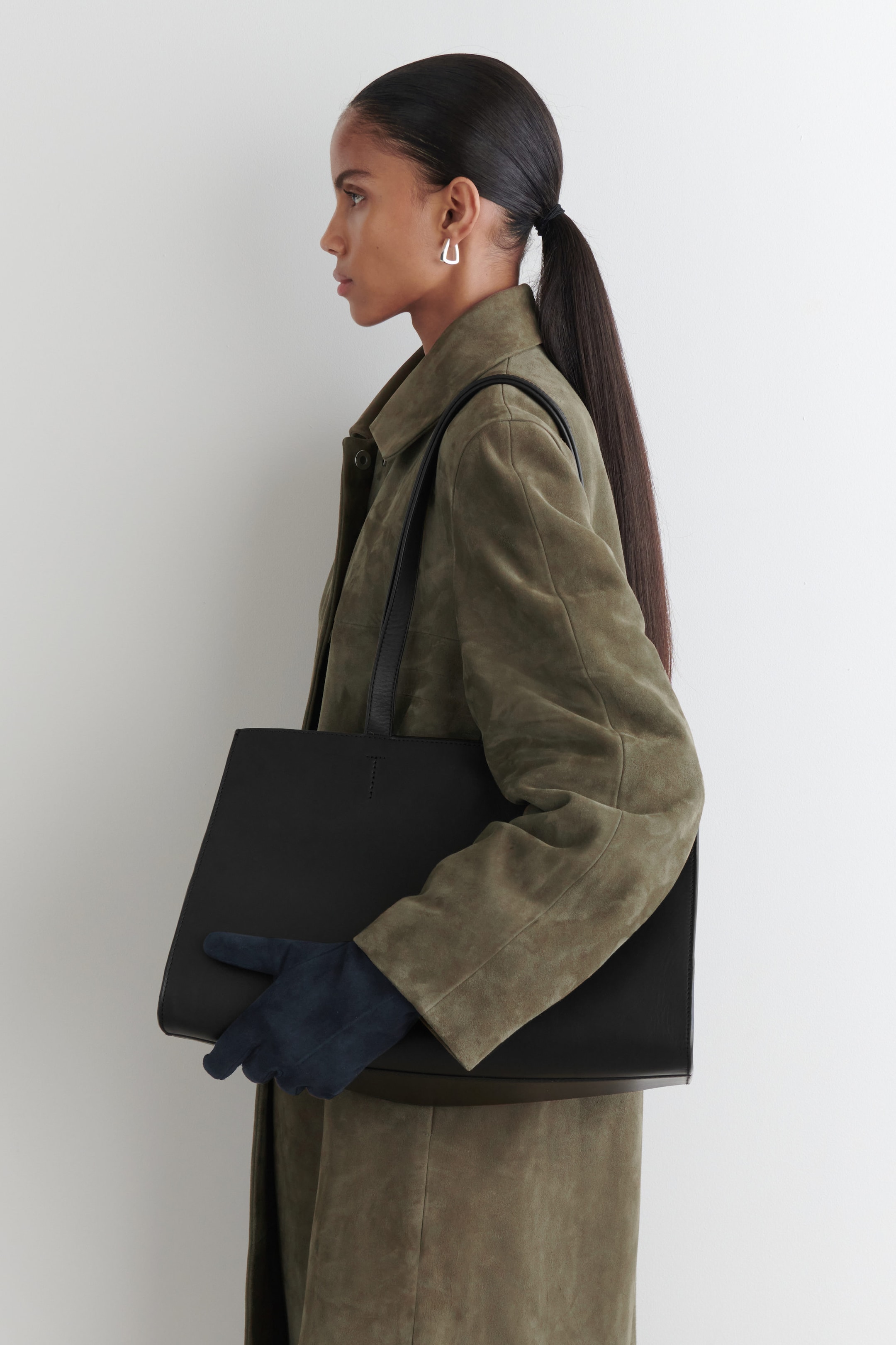 CASHMERE-LINED SUEDE GLOVES