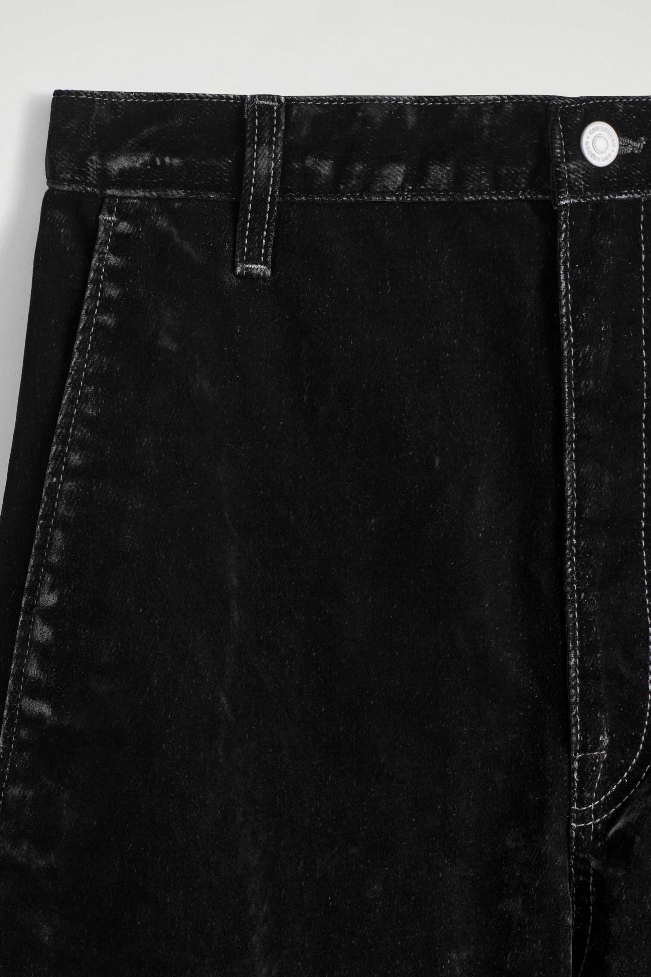 Grösseres Bild ansehen: HOSE AUS BEFLOCKTEM DENIM MIT BARREL-BEIN - SCHWARZ - DAMEN | H&M CH 6