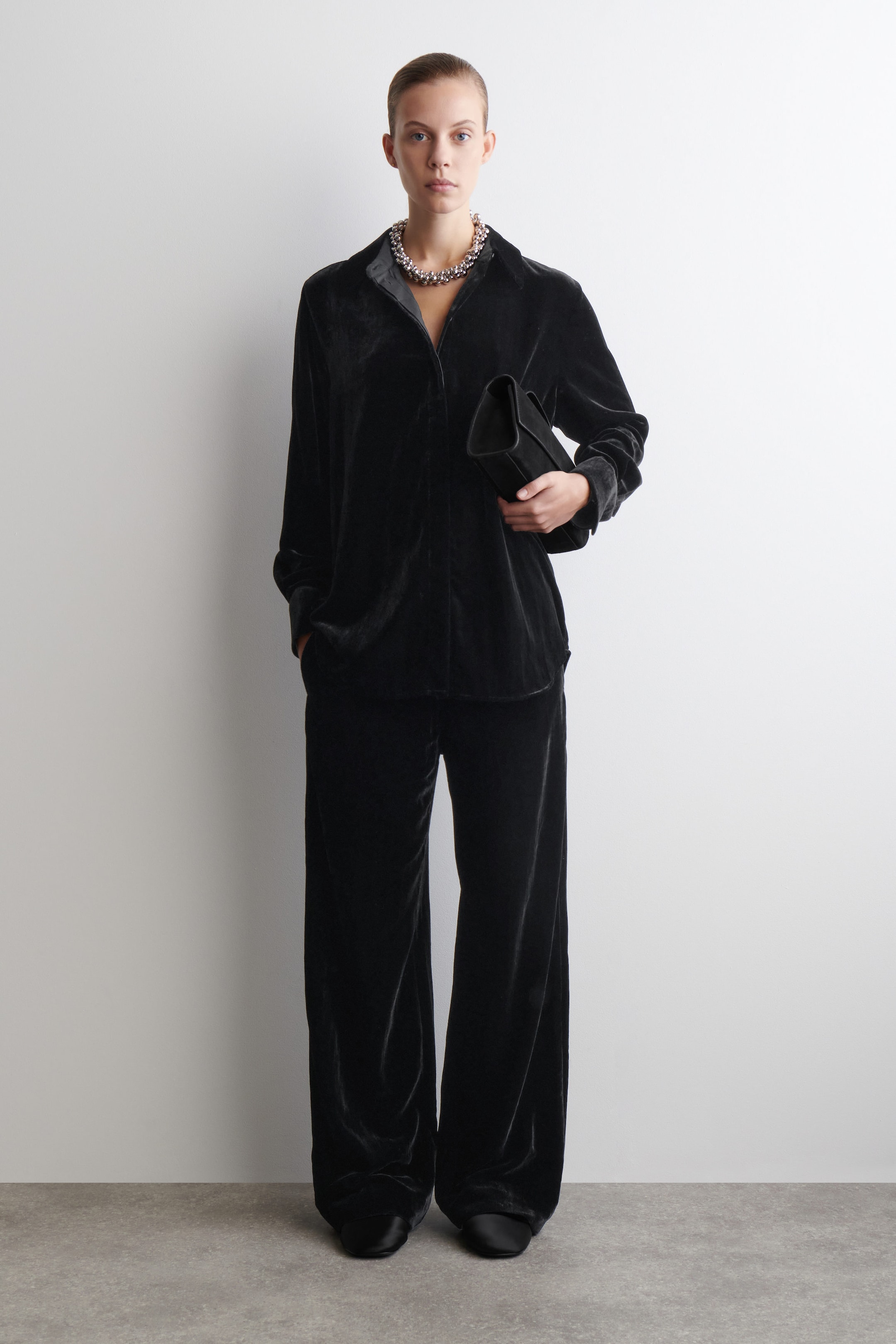 VELVET ELASTICATED STRAIGHT-LEG TROUSERS