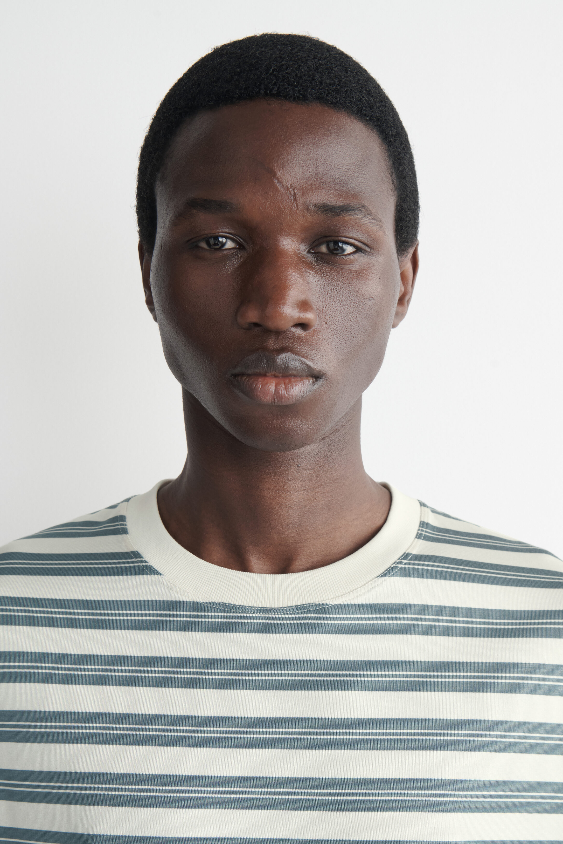 OVERSIZED STRIPED COTTON T-SHIRT - BLUE / OFF-WHITE / STRIPED | COS
