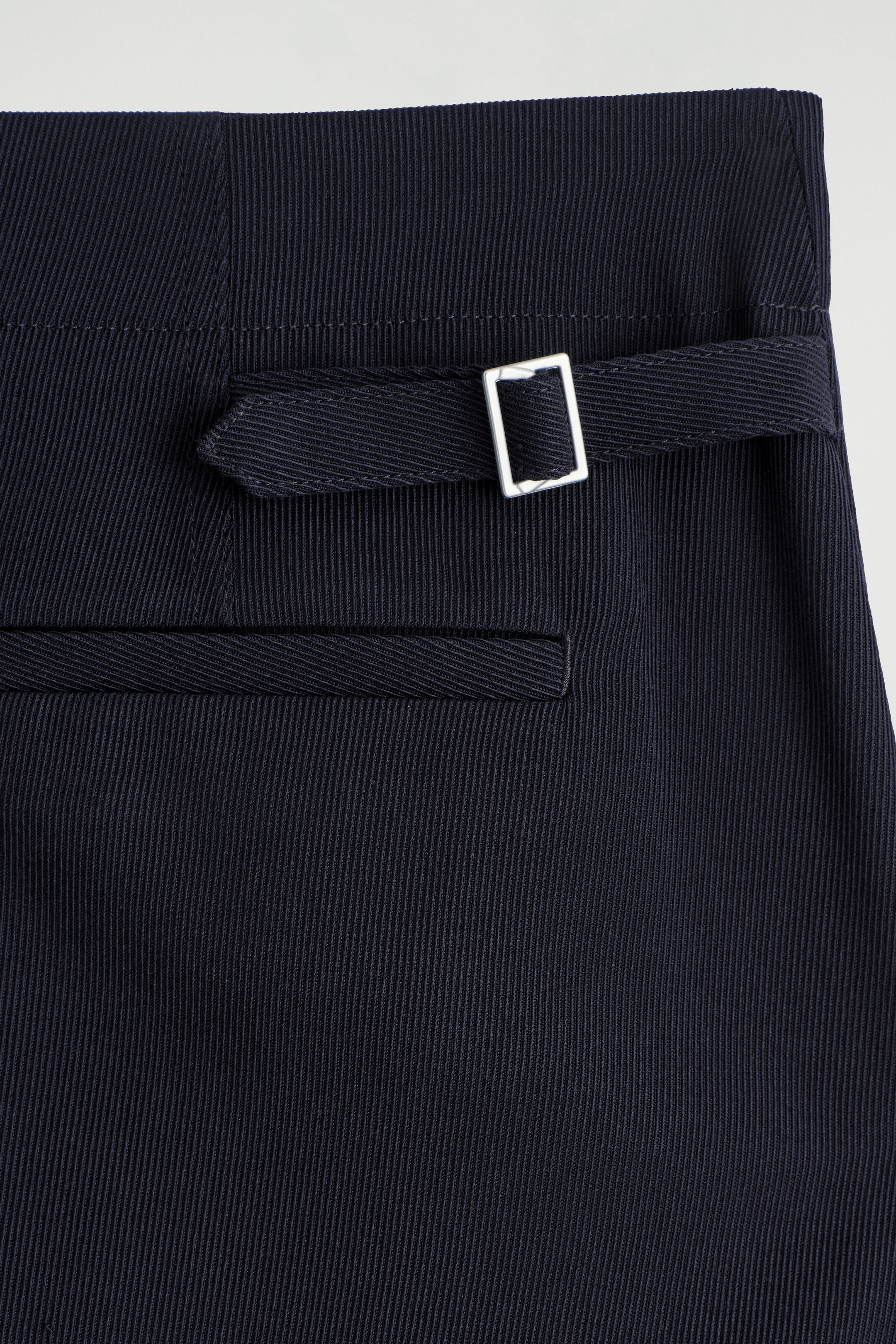 StillMedia/DescriptiveDetail