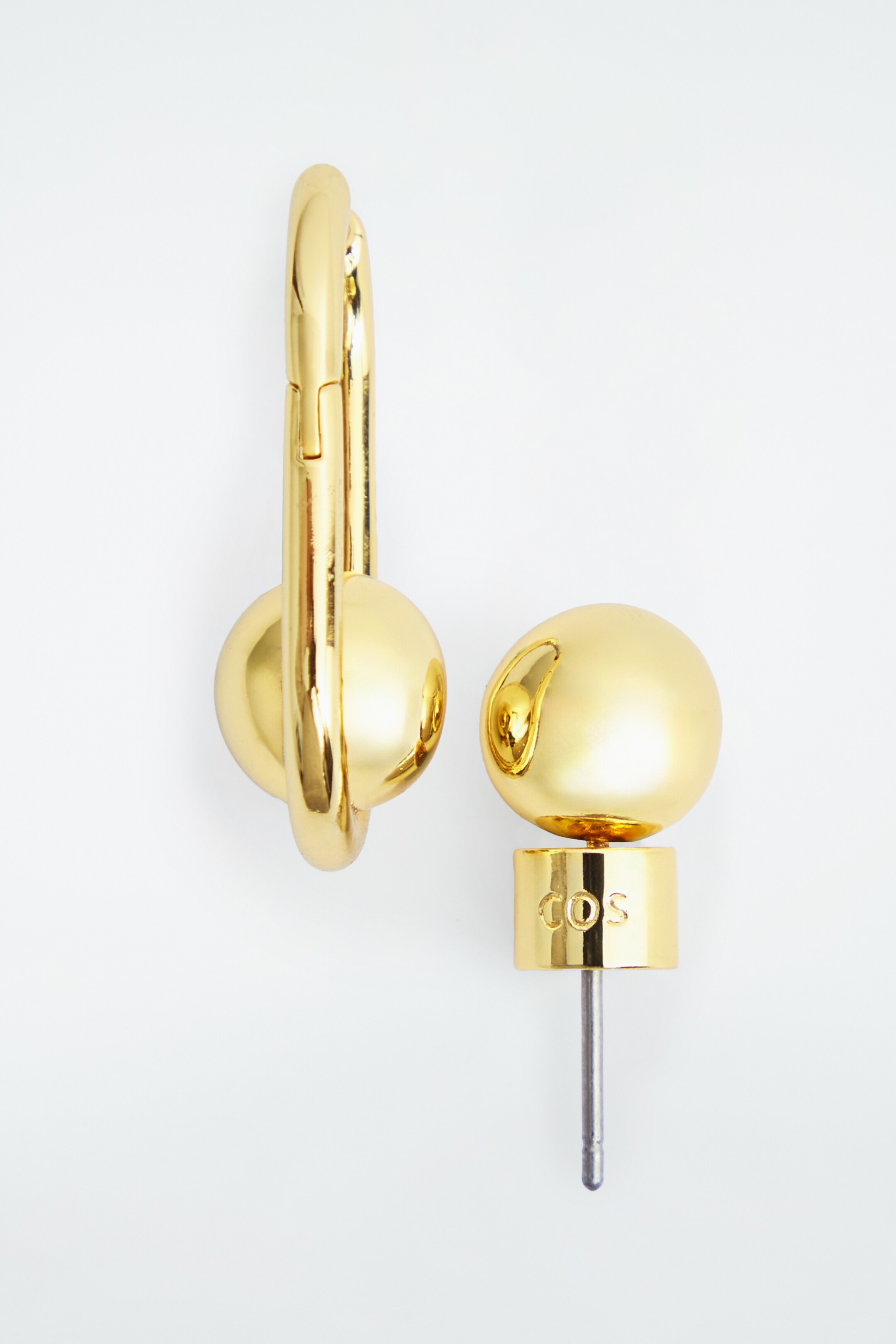 Ingrandisci l'immagine: MISMATCHED SPHERE EARRINGS - GOLD - DONNA | H&M CH 2