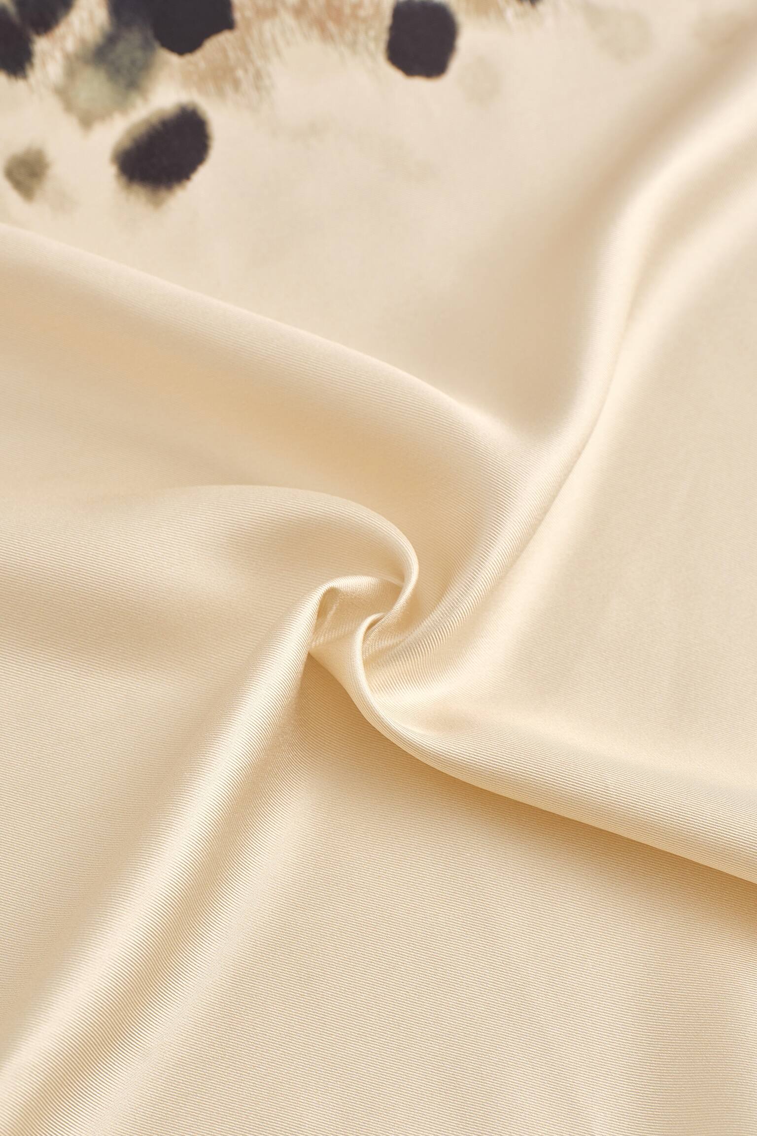 ANIMAL-PRINT SILK SCARF - CHAMPAGNE / ANIMAL PRINT - 4